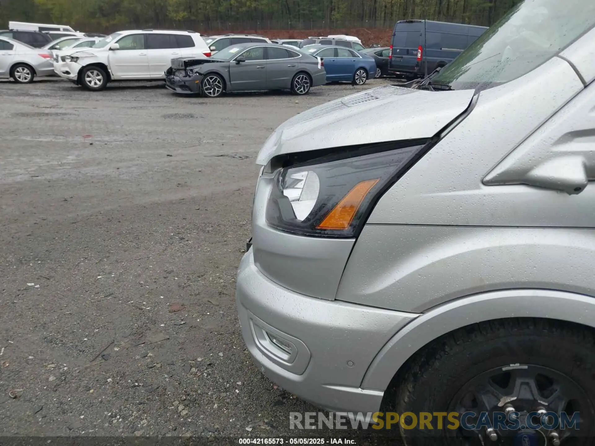 6 Photograph of a damaged car 1FTBW2XG0PKA56668 FORD TRANSIT-350 2023