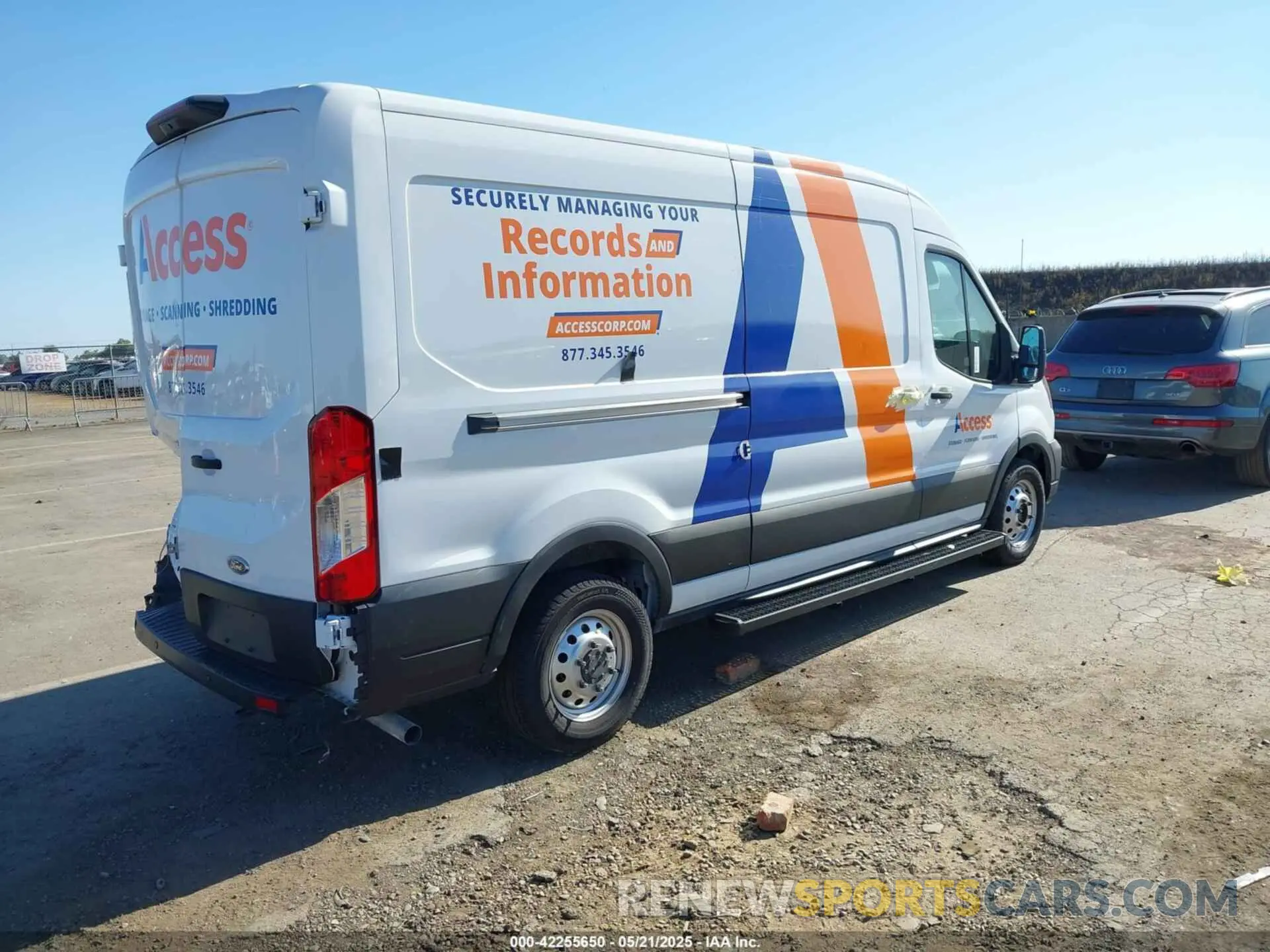 4 Photograph of a damaged car 1FTBW9C86PKA45956 FORD TRANSIT-350 2023