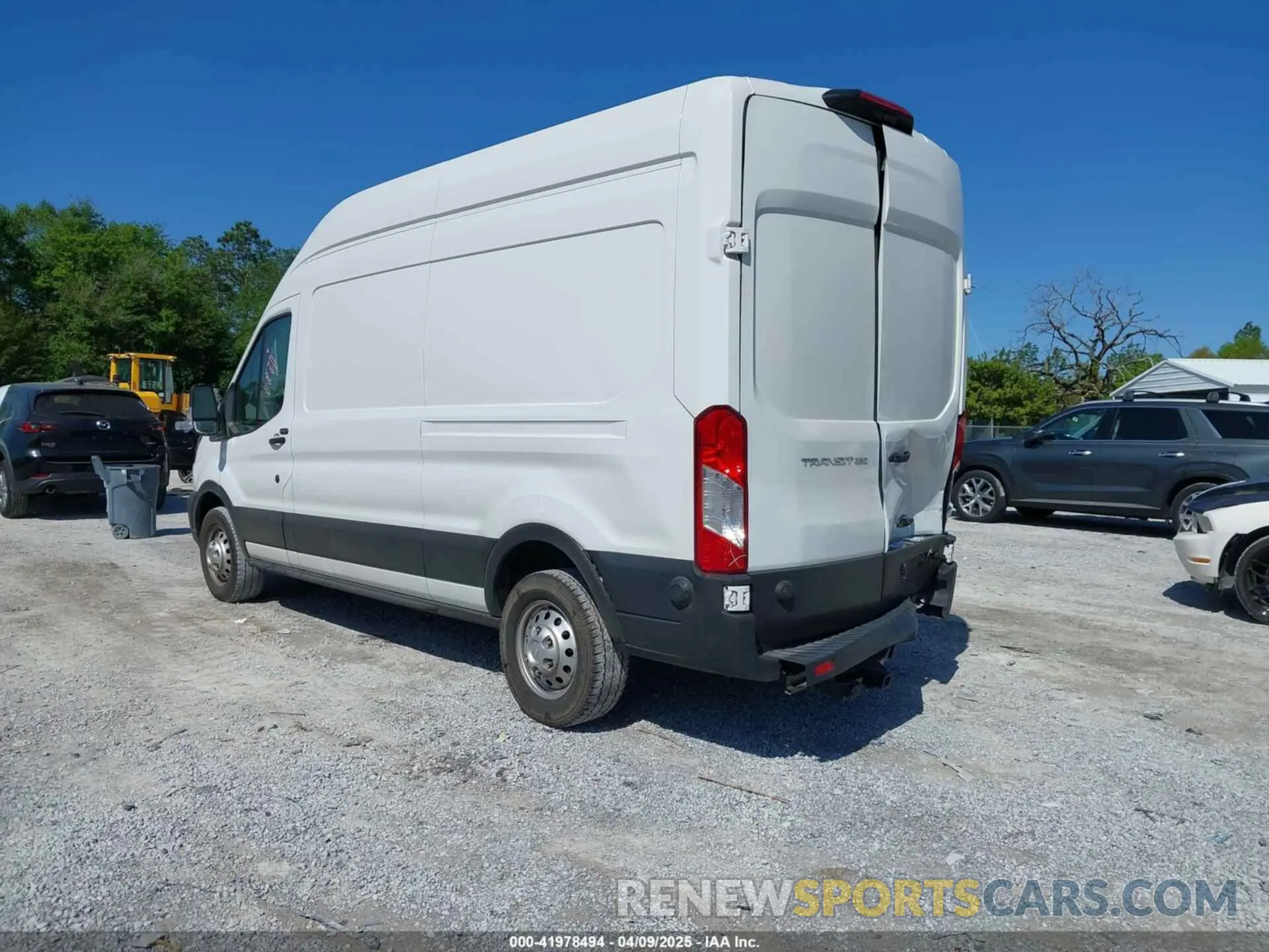 3 Photograph of a damaged car 1FTBW1X8XRKA03255 FORD TRANSIT-350 2024
