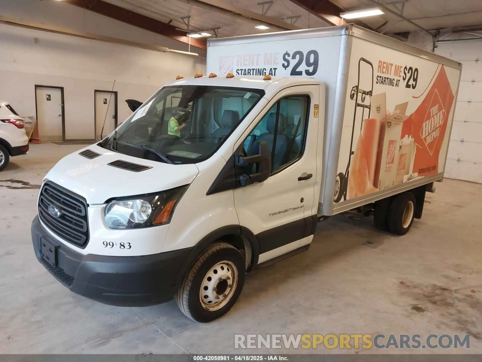 2 Фотография поврежденного автомобиля 1FDBF8ZM2KKA84000 FORD TRANSIT-350 CAB 2019
