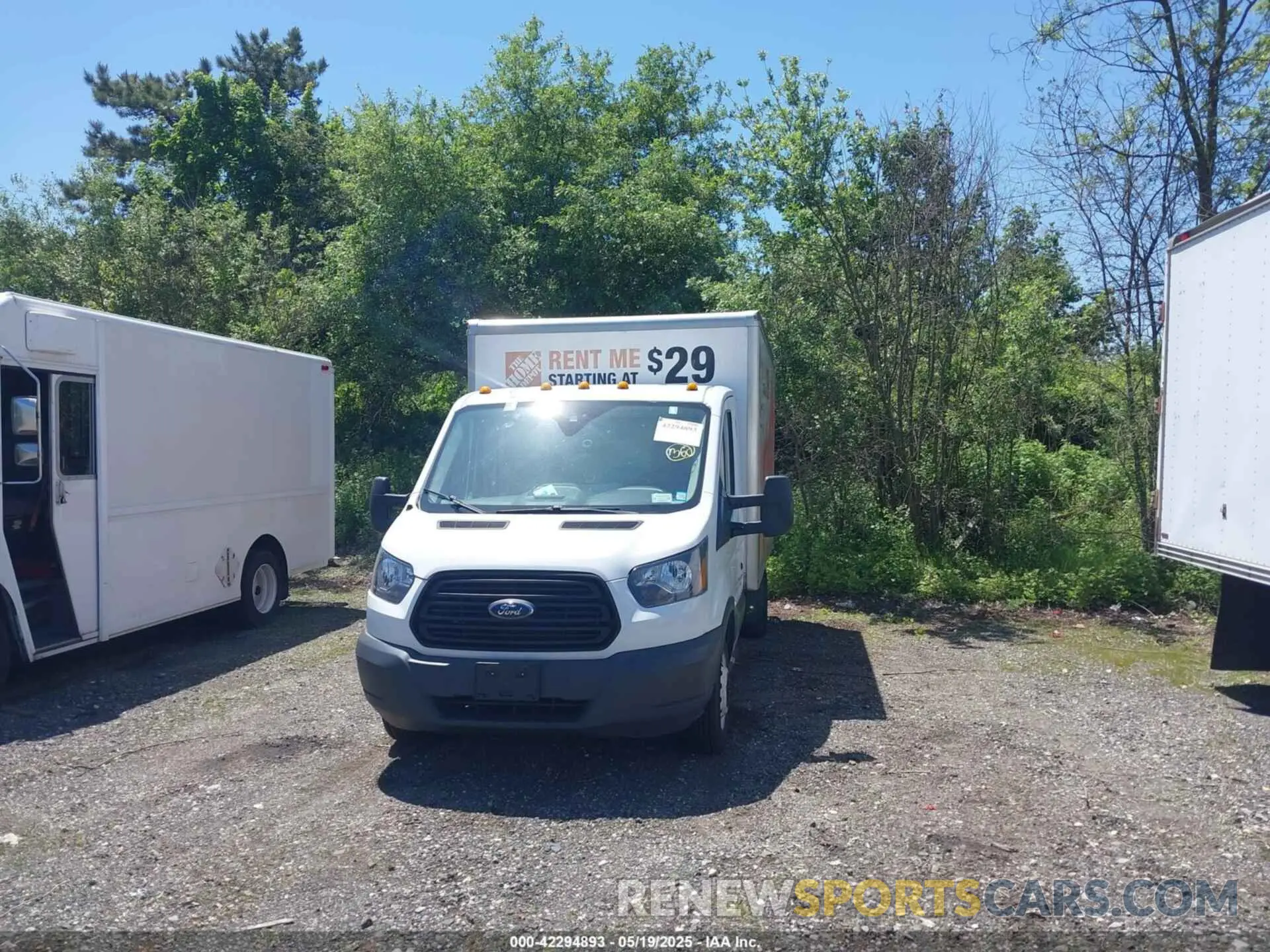 6 Фотография поврежденного автомобиля 1FDBF8ZM8KKA38526 FORD TRANSIT-350 CAB 2019