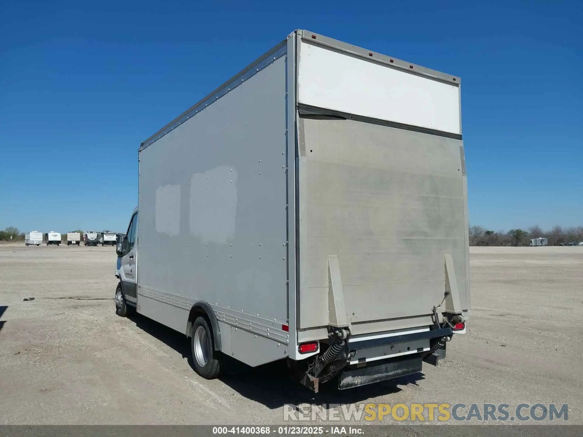 3 Фотография поврежденного автомобиля 1FDBF6Z81NKA05332 FORD TRANSIT-350 CAB 2022