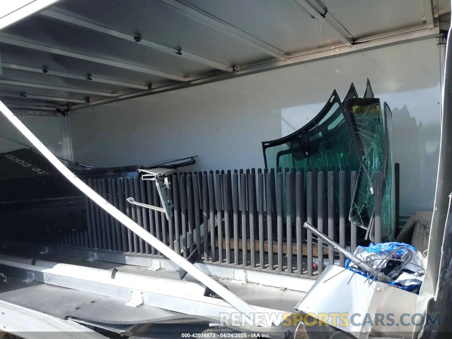 6 Photograph of a damaged car 1FDRU6ZG7PKA70801 FORD TRANSIT-350 CAB 2023