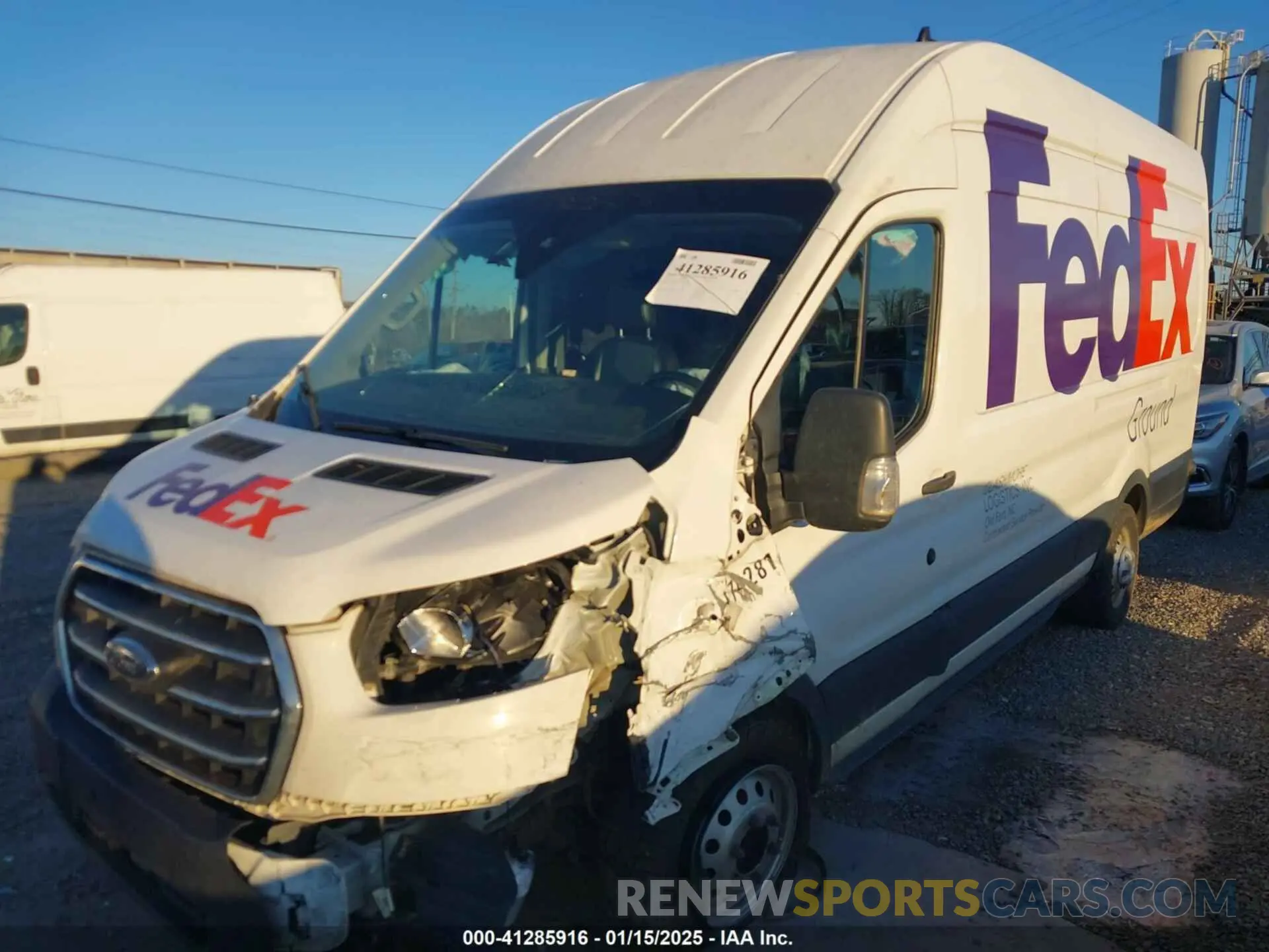 2 Фотография поврежденного автомобиля 1FTBW3U81LKB34081 FORD TRANSIT-350 CARGO VAN 2020