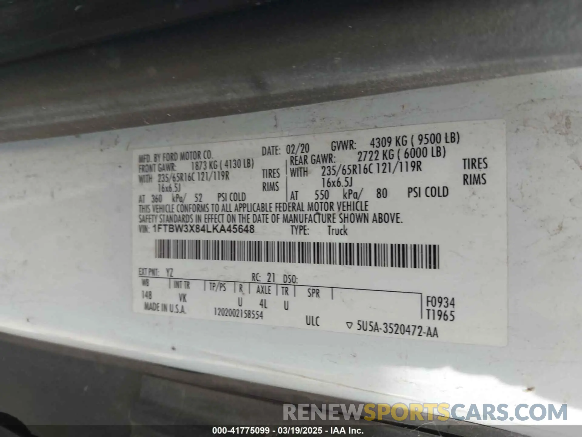 9 Photograph of a damaged car 1FTBW3X84LKA45648 FORD TRANSIT-350 CARGO VAN 2020