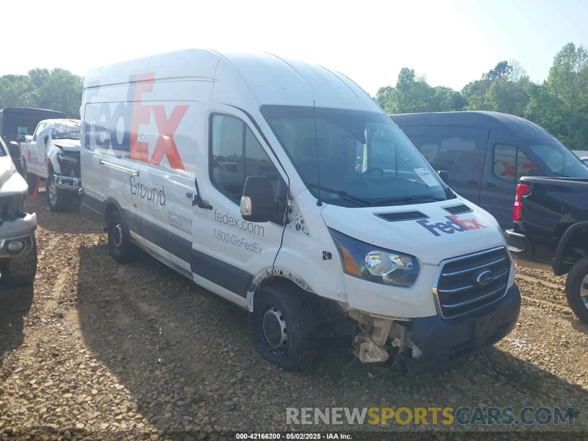 6 Photograph of a damaged car 1FTBW3X85LKA45660 FORD TRANSIT-350 CARGO VAN 2020