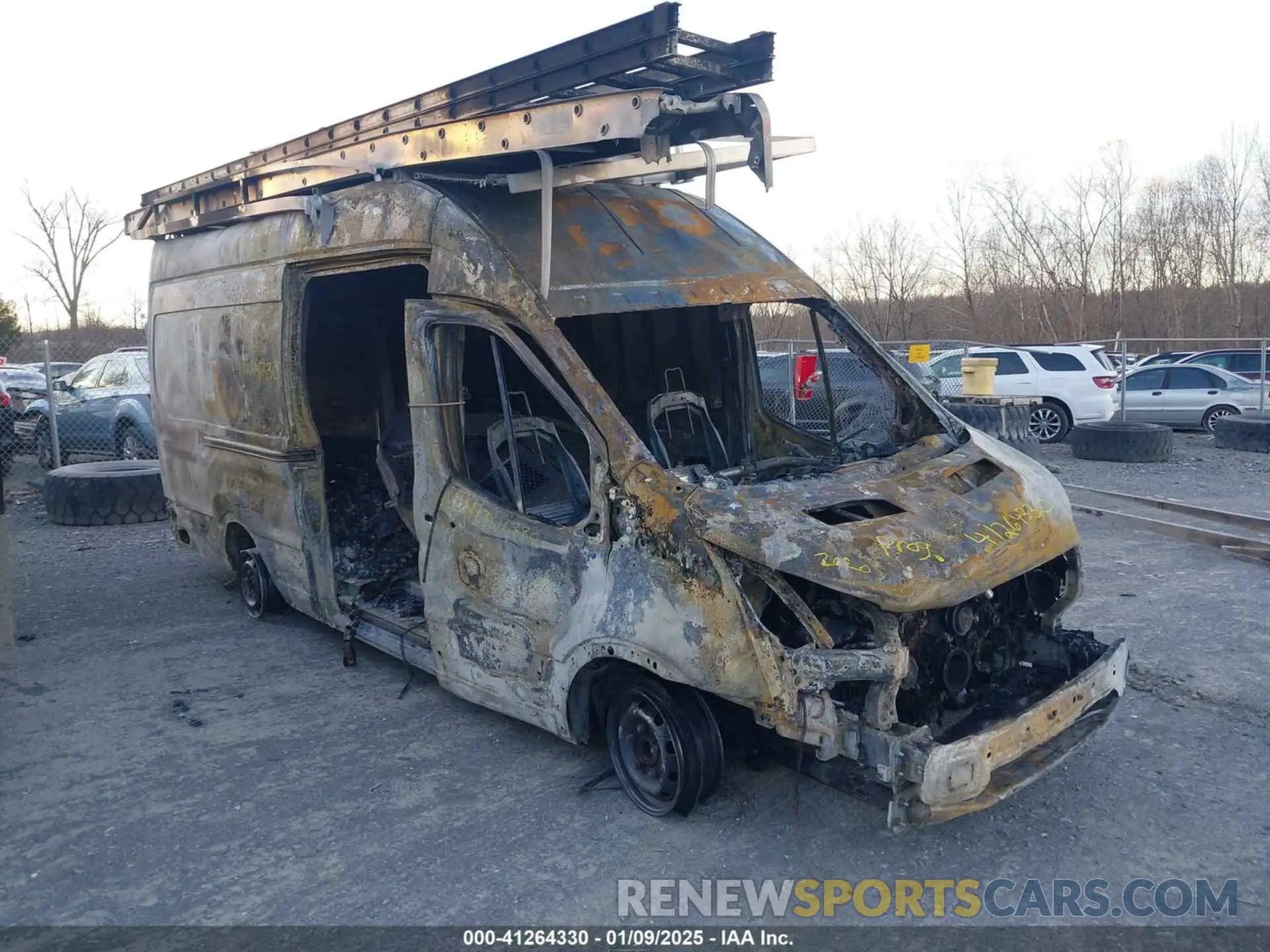1 Фотография поврежденного автомобиля 1FTBW3X86LKB81070 FORD TRANSIT-350 CARGO VAN 2020