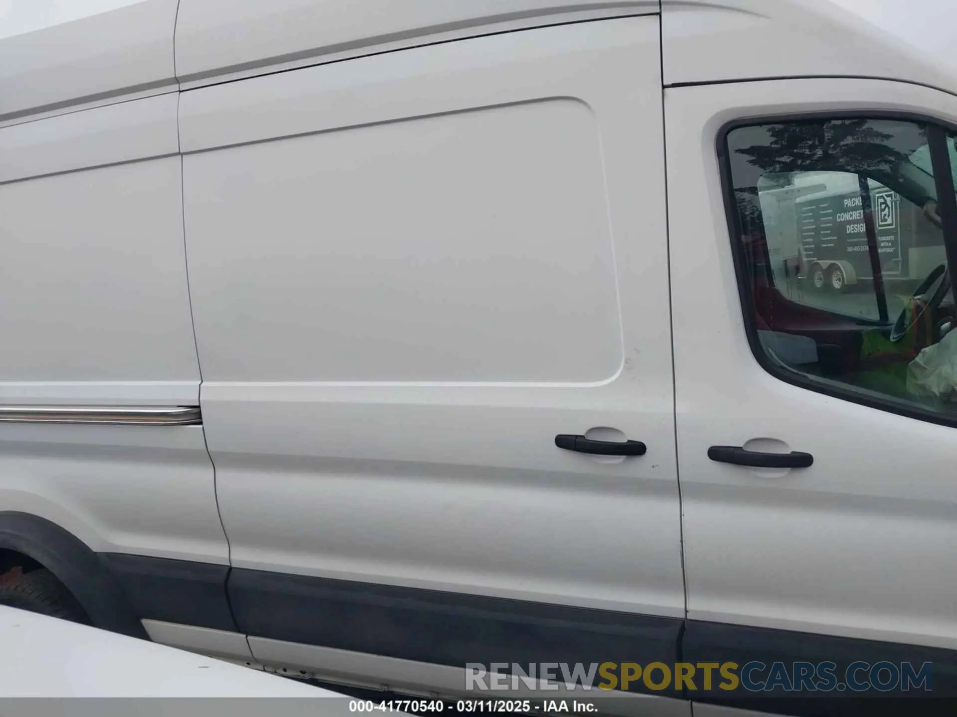 13 Фотография поврежденного автомобиля 1FTRS4UG4LKB25740 FORD TRANSIT-350 CARGO VAN 2020