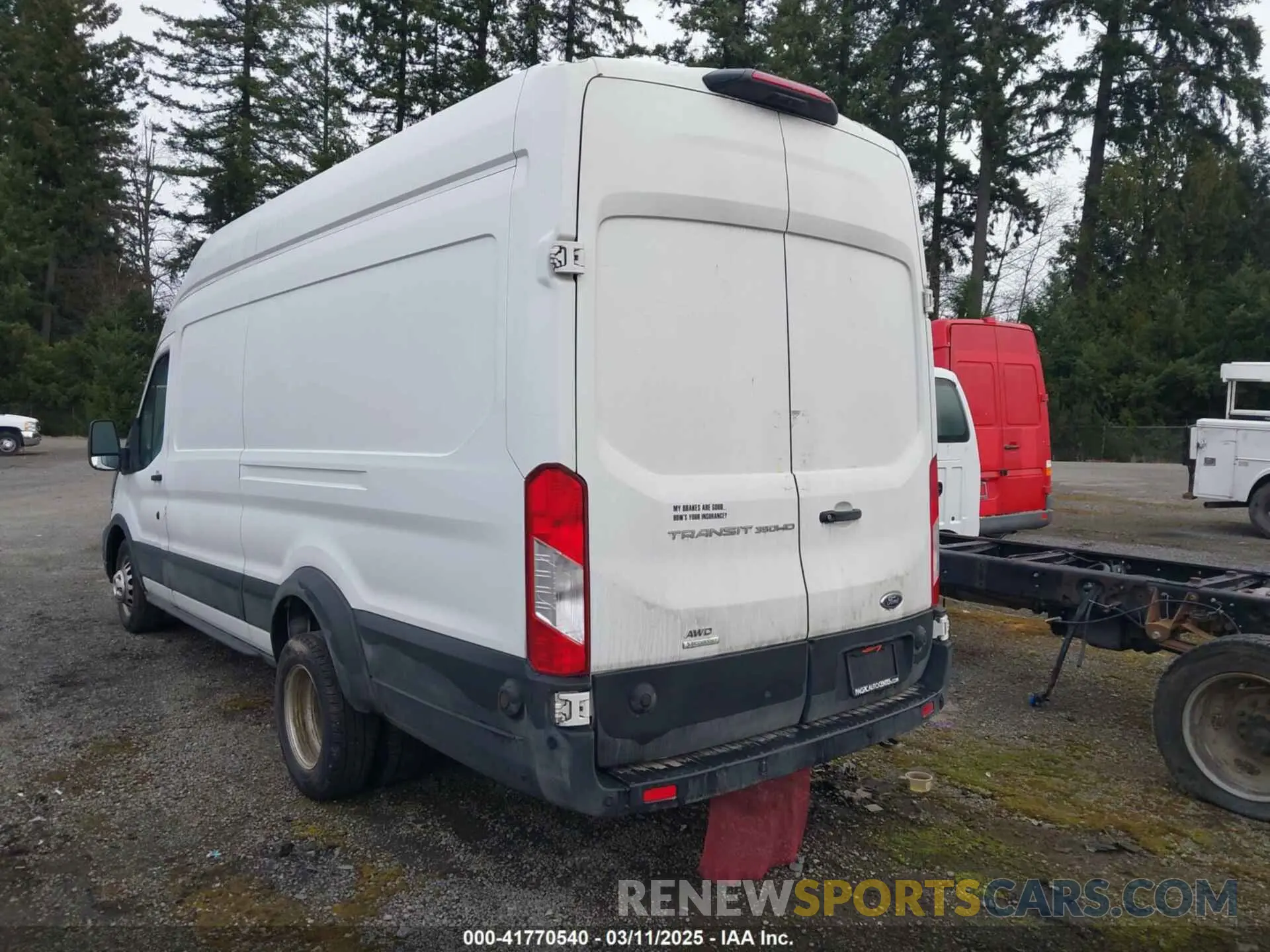 3 Фотография поврежденного автомобиля 1FTRS4UG4LKB25740 FORD TRANSIT-350 CARGO VAN 2020