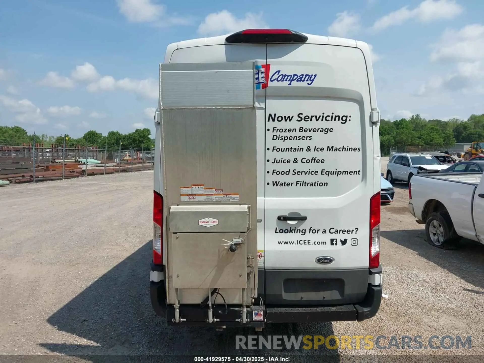 15 Фотография поврежденного автомобиля 1FTBF4X81MKA80705 FORD TRANSIT-350 CARGO VAN 2021