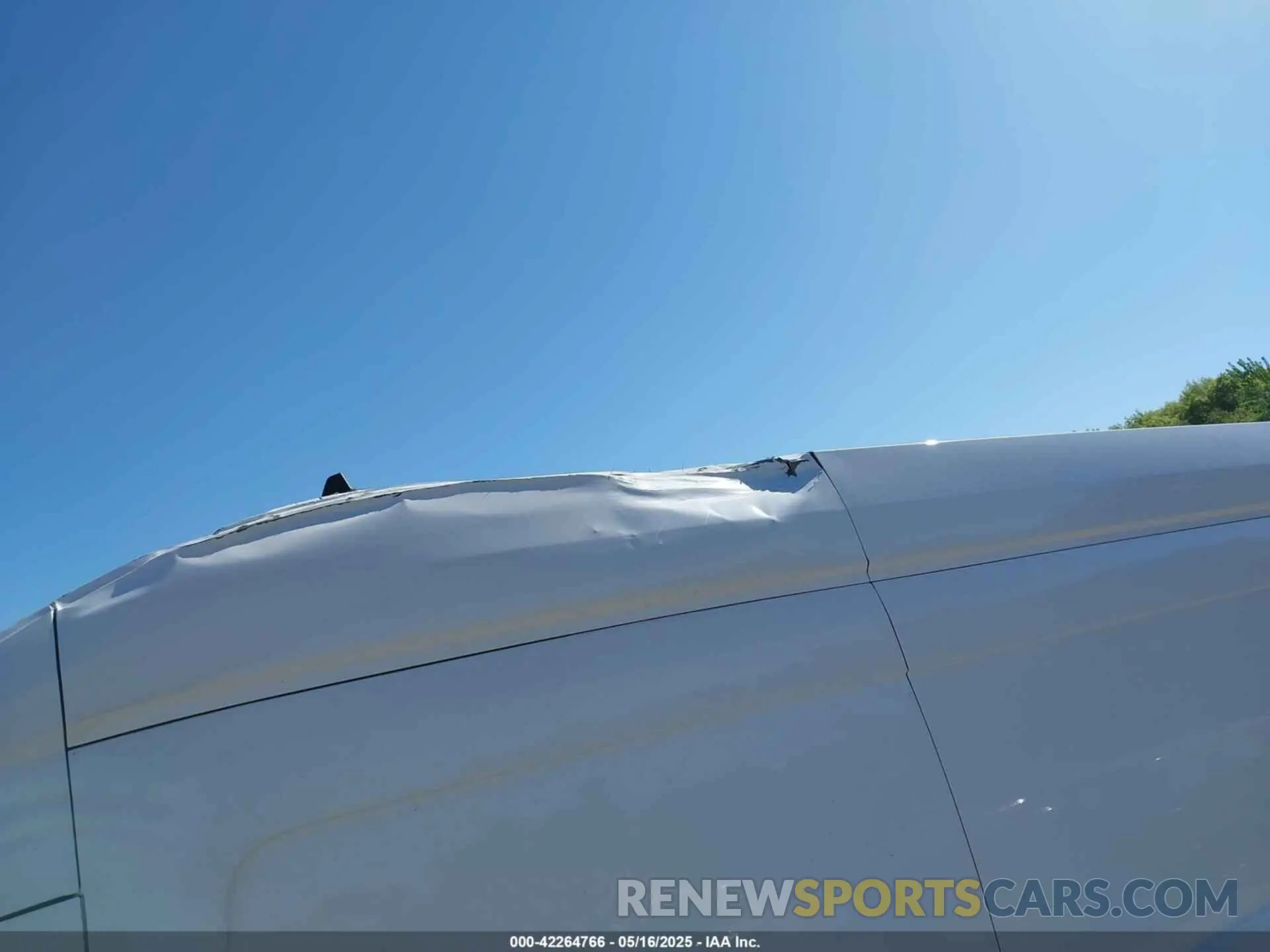 6 Photograph of a damaged car 1FTBF4XG6MKA37193 FORD TRANSIT-350 CARGO VAN 2021