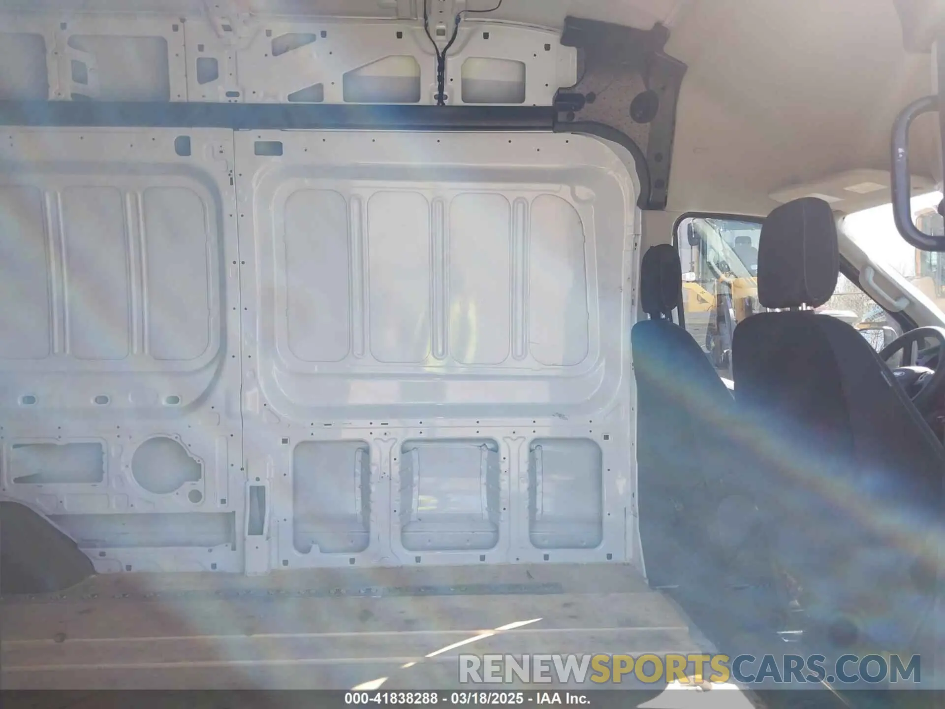 8 Photograph of a damaged car 1FTBW3XG9MKA38848 FORD TRANSIT-350 CARGO VAN 2021