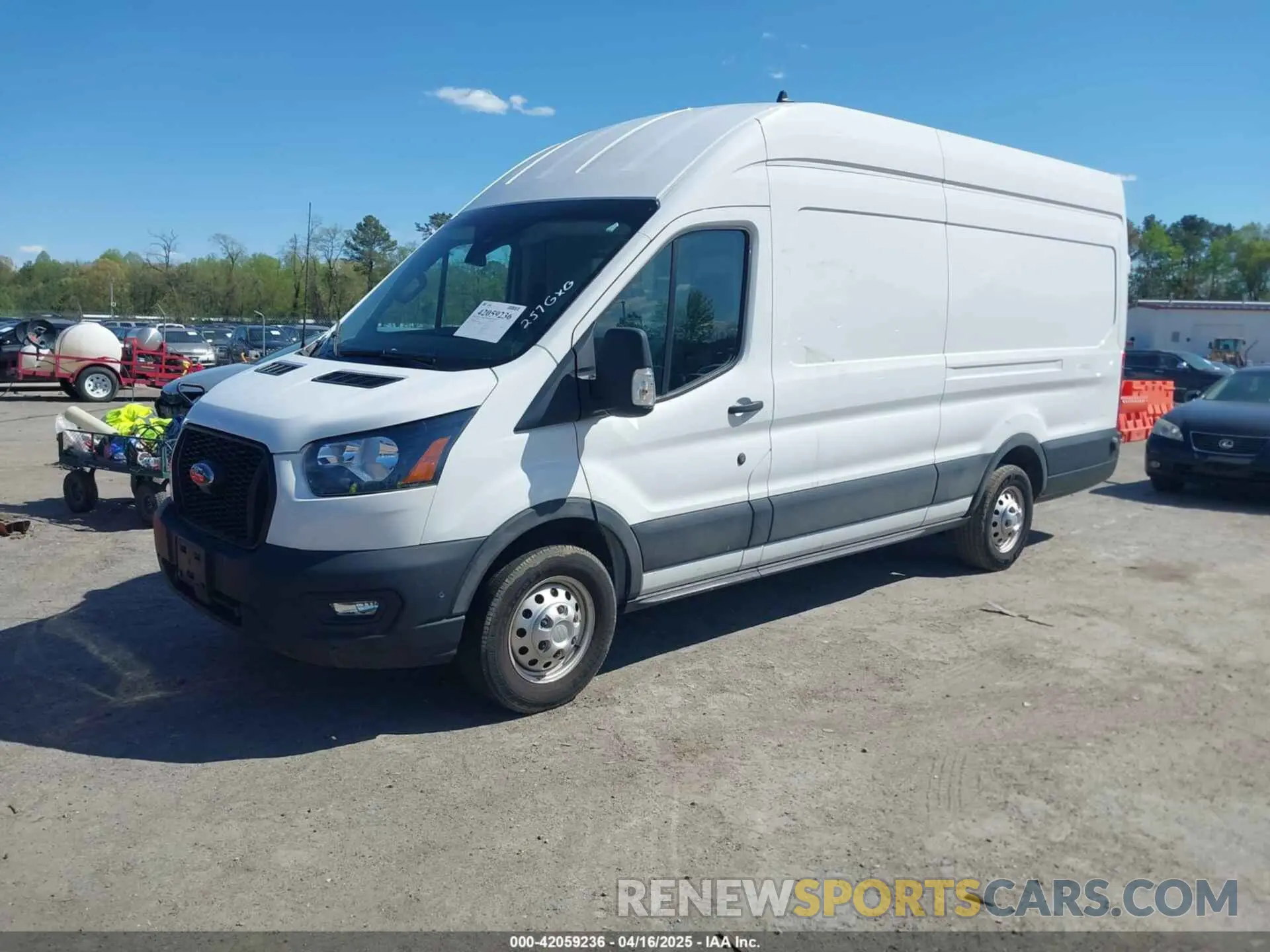 2 Photograph of a damaged car 1FTBW3X80NKA69156 FORD TRANSIT-350 CARGO VAN 2022