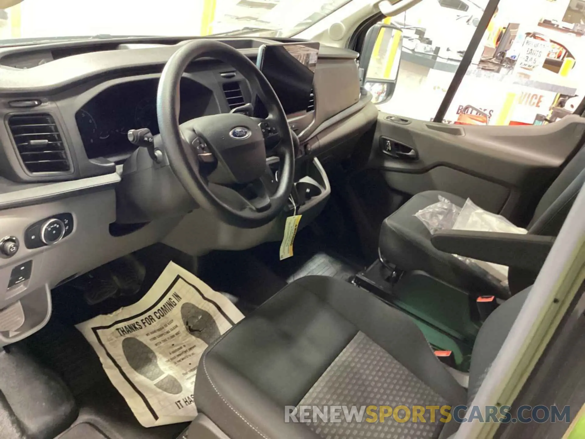 6 Фотография поврежденного автомобиля 1FTBW3X80PKC12481 FORD TRANSIT-350 CARGO VAN 2023