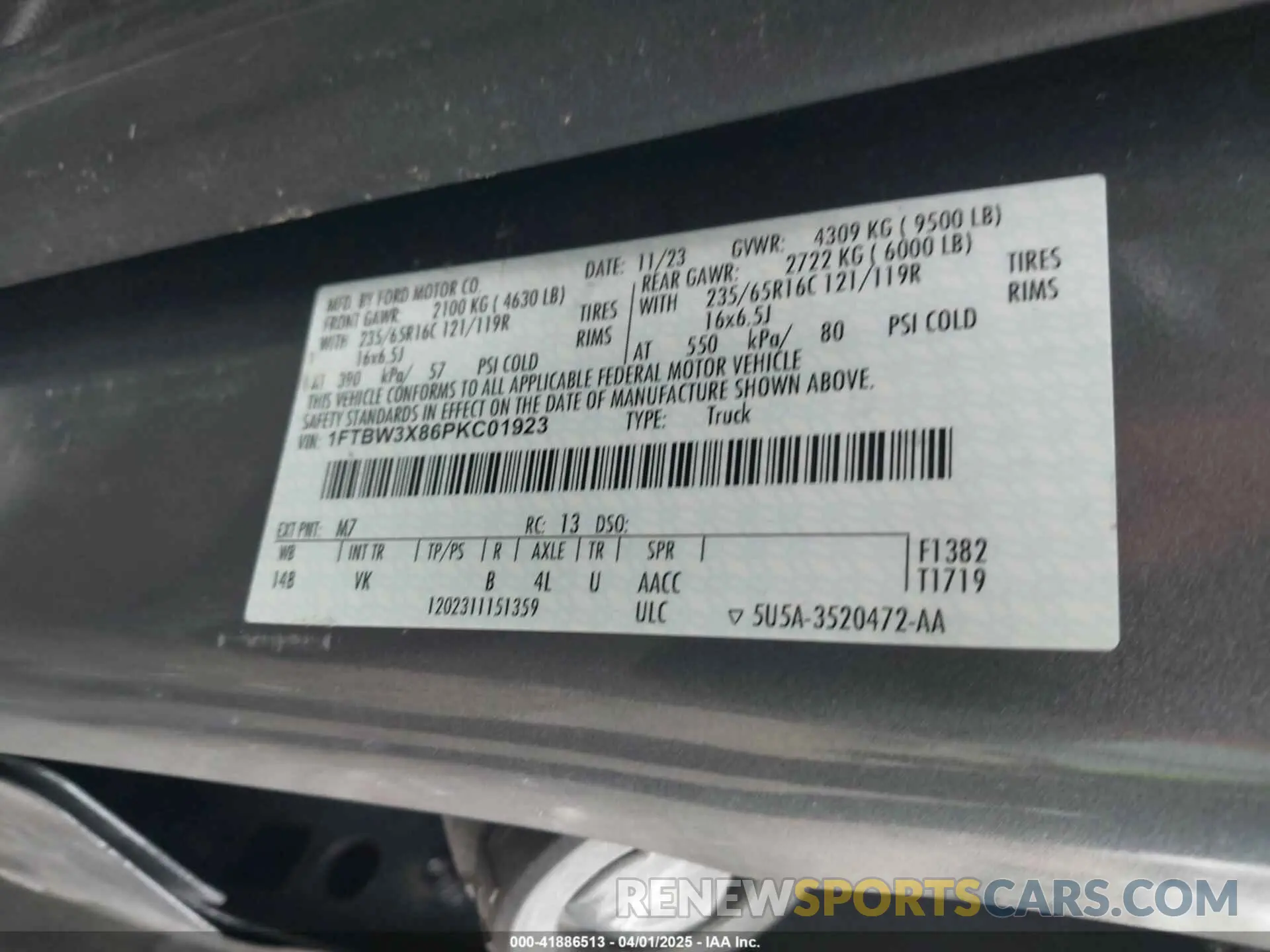 8 Фотография поврежденного автомобиля 1FTBW3X86PKC01923 FORD TRANSIT-350 CARGO VAN 2023