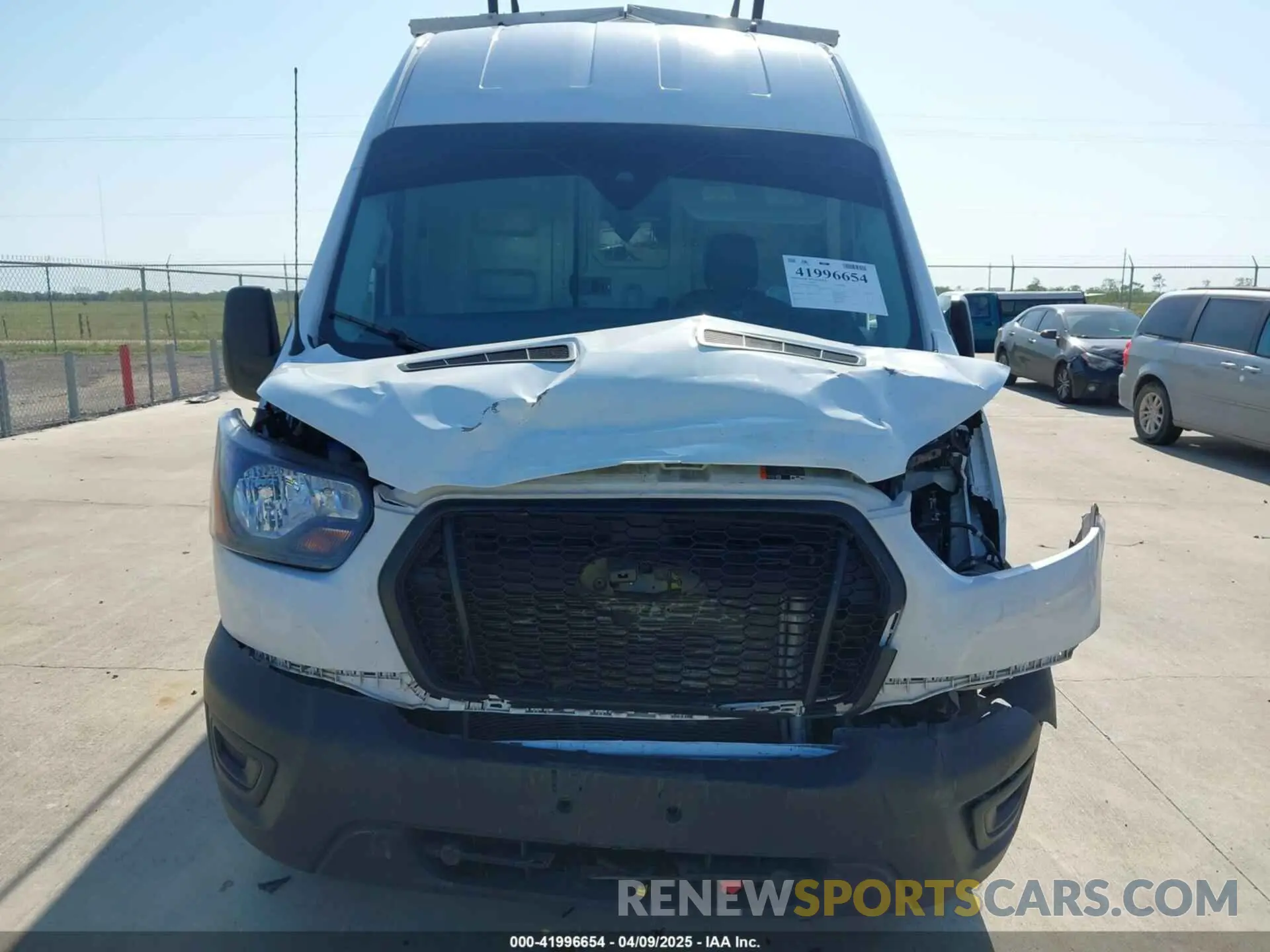 11 Фотография поврежденного автомобиля 1FTLW3X86PKC12960 FORD TRANSIT-350 CARGO VAN 2023