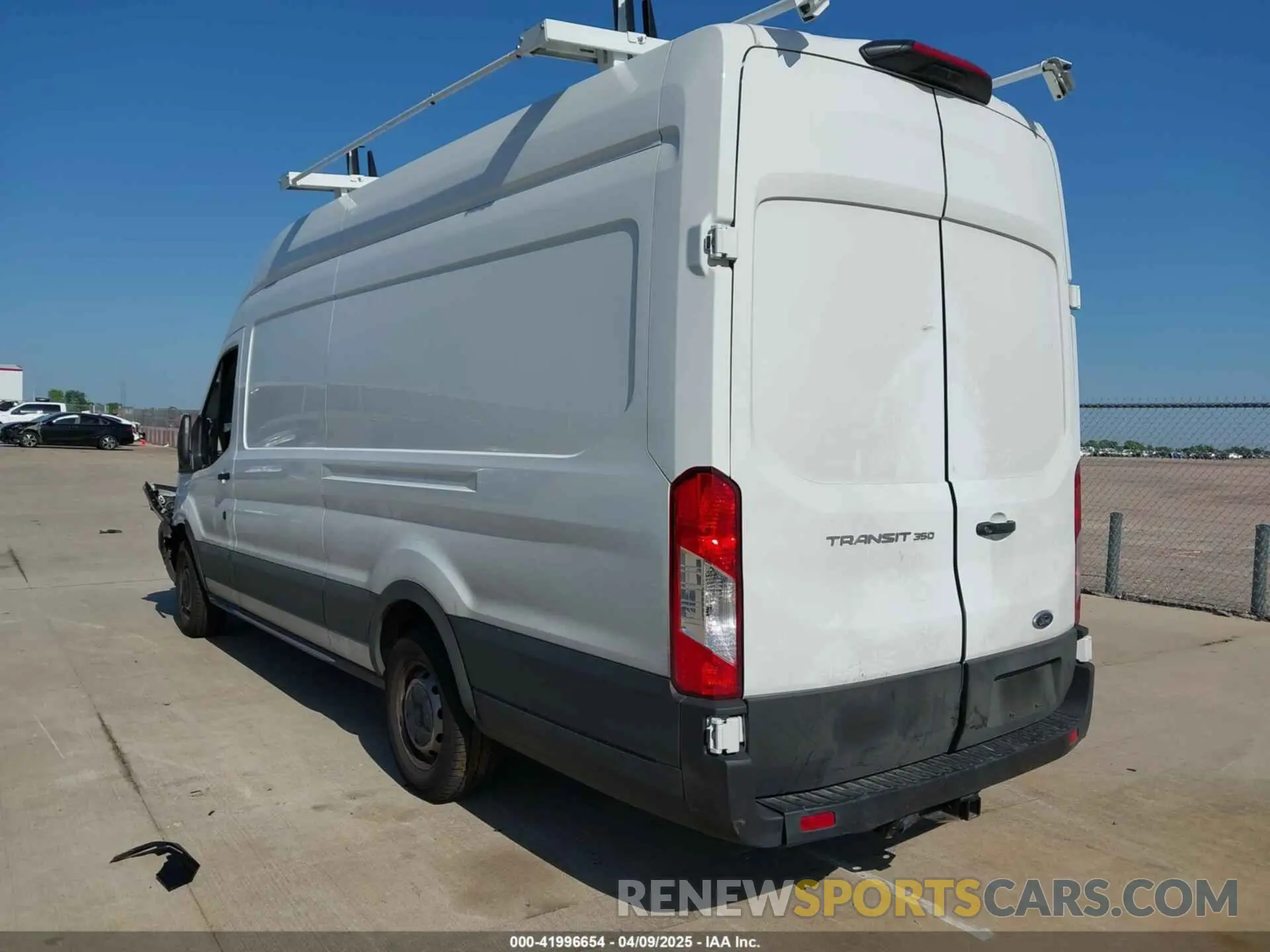 3 Фотография поврежденного автомобиля 1FTLW3X86PKC12960 FORD TRANSIT-350 CARGO VAN 2023