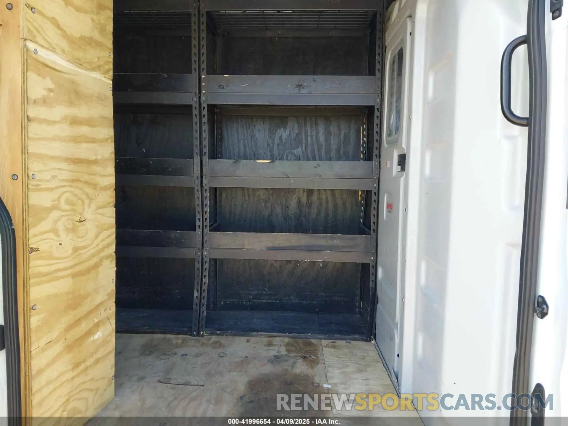 8 Фотография поврежденного автомобиля 1FTLW3X86PKC12960 FORD TRANSIT-350 CARGO VAN 2023