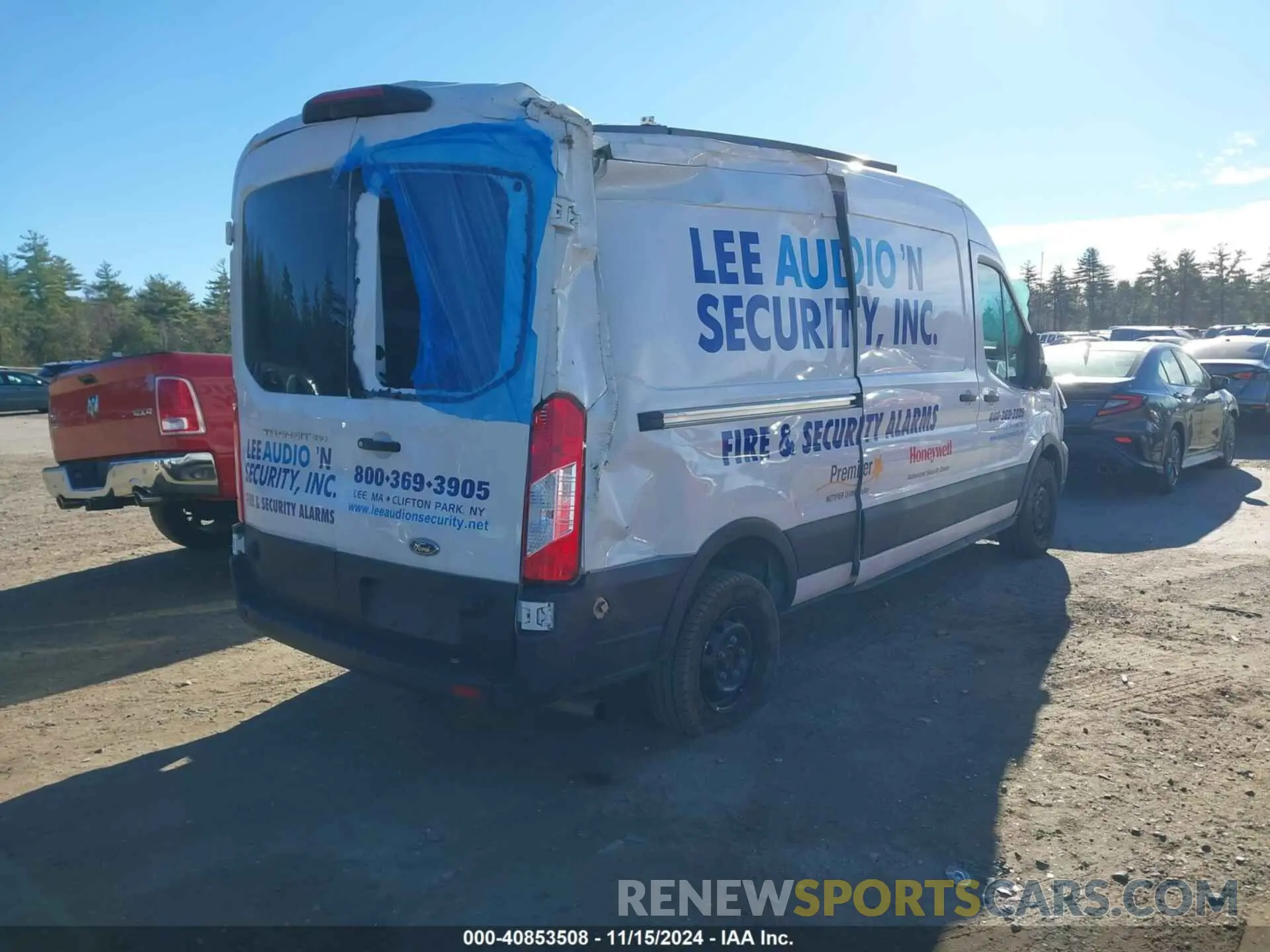 4 Photograph of a damaged car 1FTBW9C87RKA08188 FORD TRANSIT-350 CARGO VAN 2024