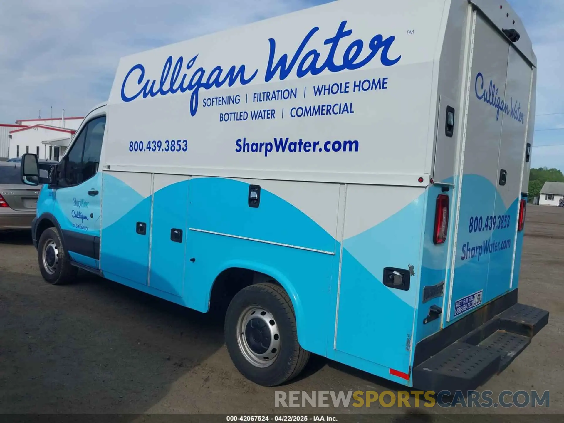 3 Photograph of a damaged car 1FDBW5P89LKB24644 FORD TRANSIT-350 CUTAWAY 2020