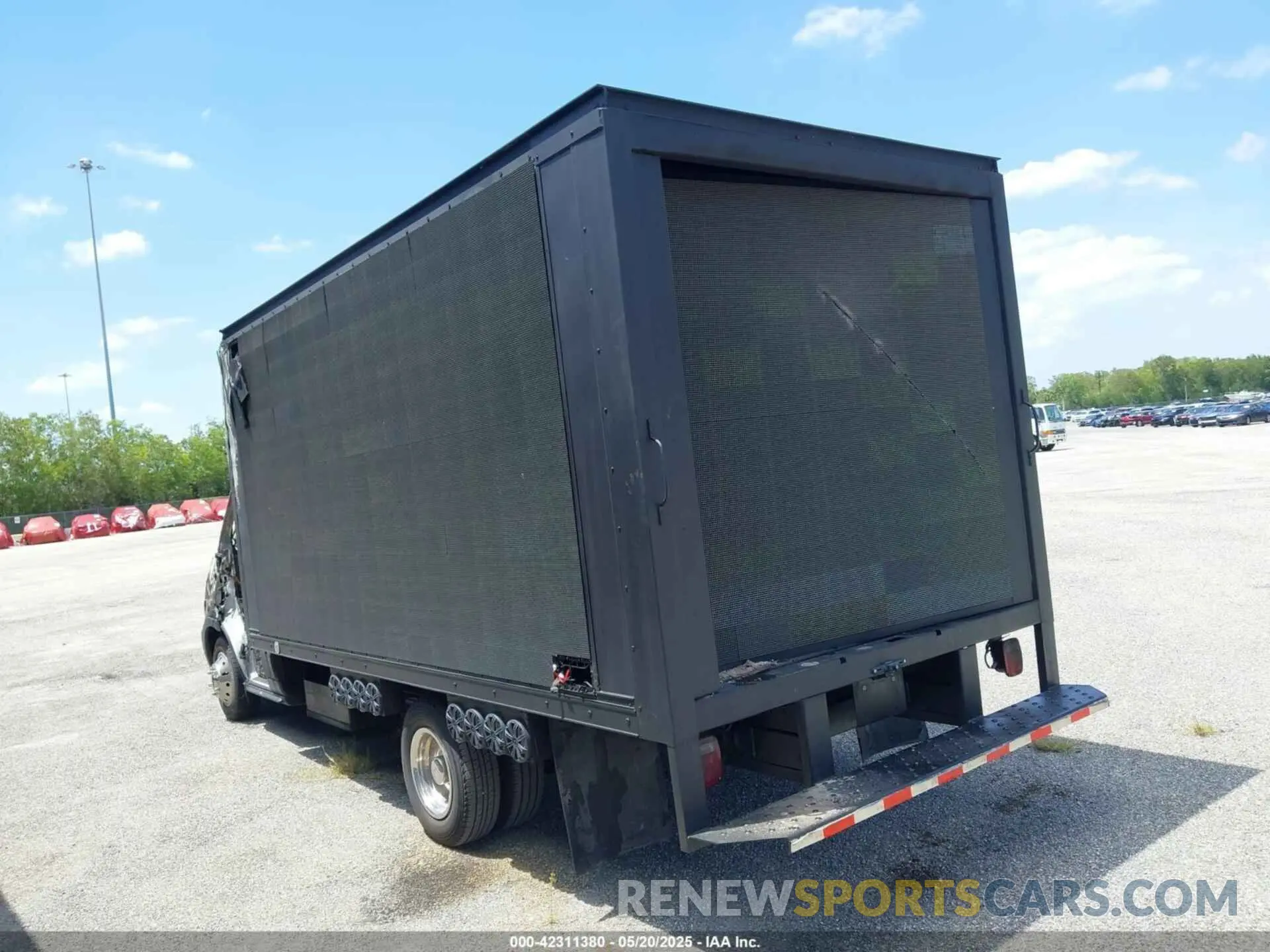 4 Фотография поврежденного автомобиля 1FDRU6PG9MKA66893 FORD TRANSIT-350 CUTAWAY 2021