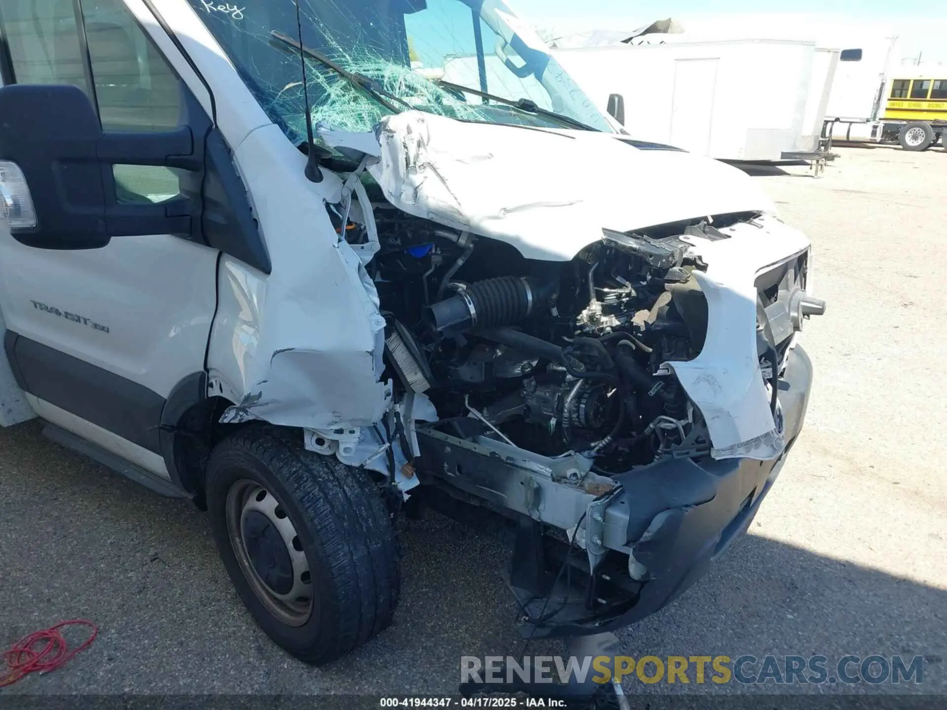 11 Фотография поврежденного автомобиля 1FDBW5P84PKB17347 FORD TRANSIT-350 CUTAWAY 2023