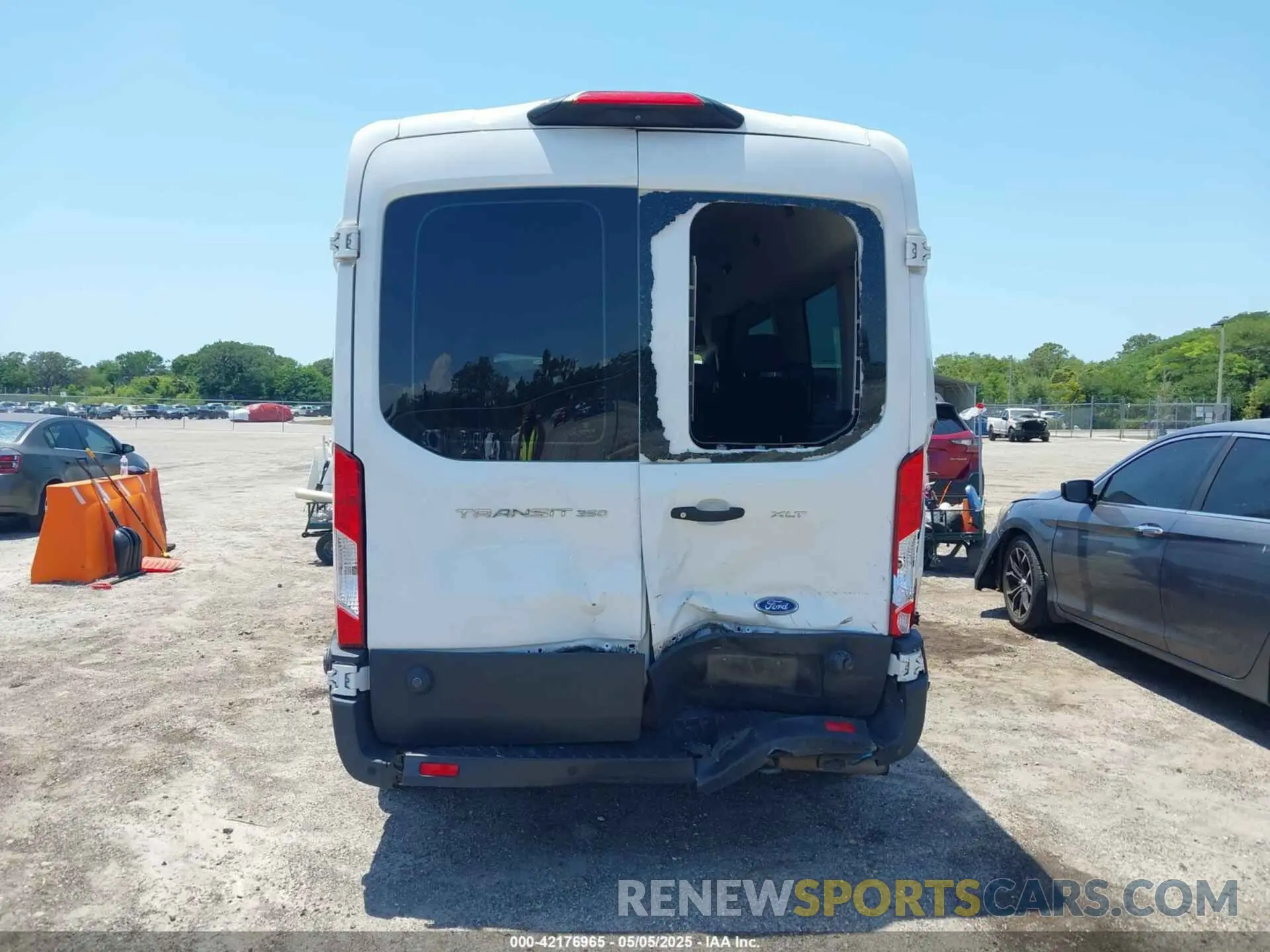 16 Фотография поврежденного автомобиля 1FBAX2C80LKA23515 FORD TRANSIT-350 PASSENGER VAN 2020