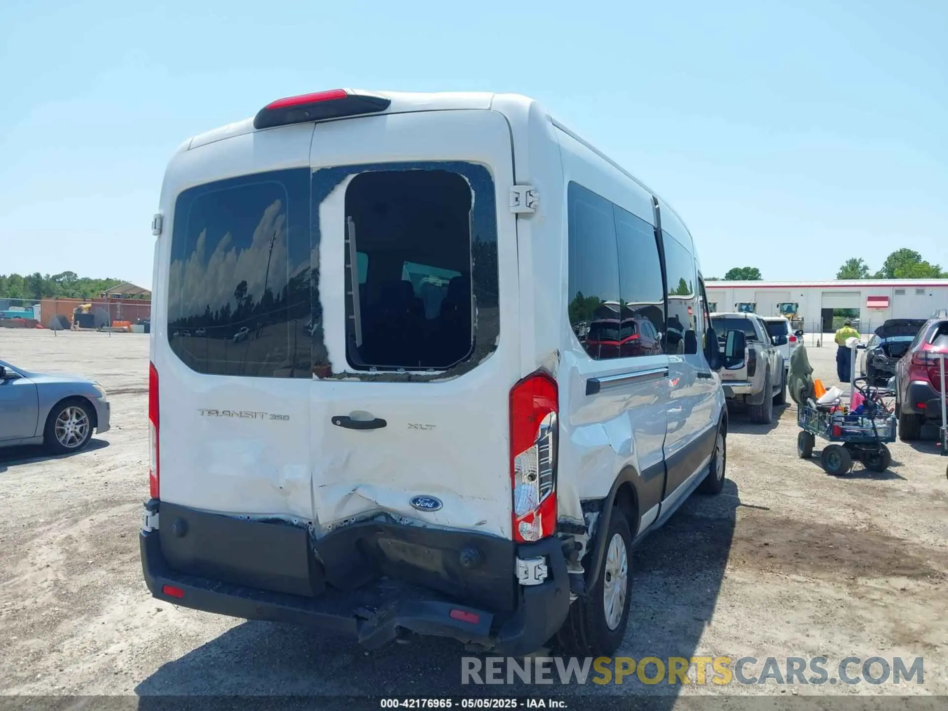 6 Фотография поврежденного автомобиля 1FBAX2C80LKA23515 FORD TRANSIT-350 PASSENGER VAN 2020