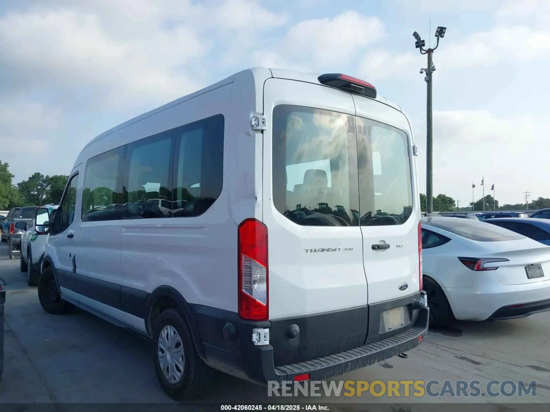 14 Photograph of a damaged car 1FBAX2C81LKA42607 FORD TRANSIT-350 PASSENGER VAN 2020