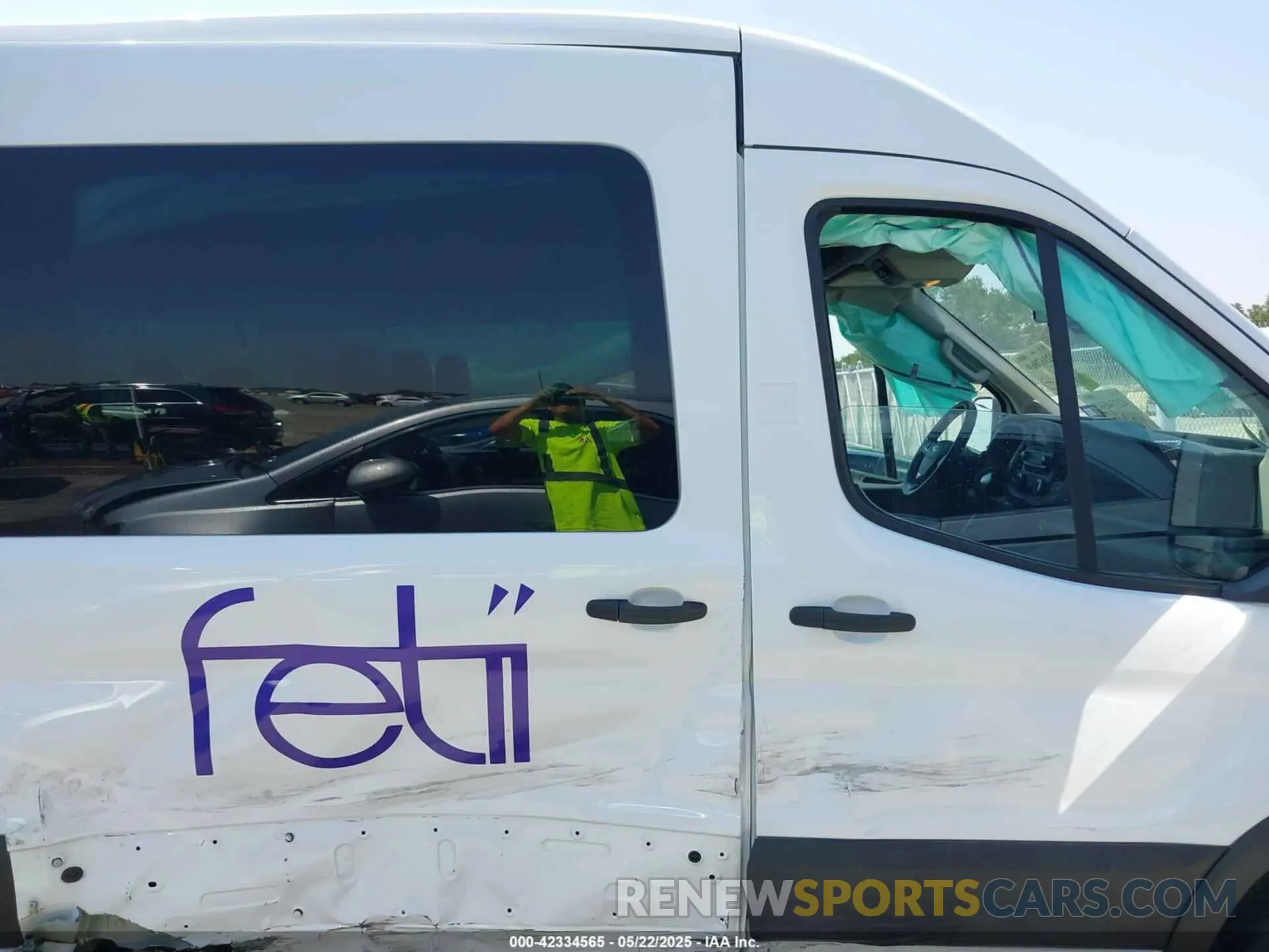 13 Фотография поврежденного автомобиля 1FBAX2CG7LKB42783 FORD TRANSIT-350 PASSENGER VAN 2020