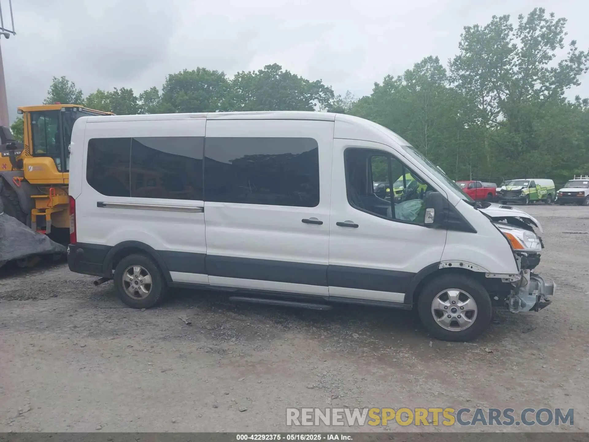 14 Photograph of a damaged car 1FBAX2CG9LKA95093 FORD TRANSIT-350 PASSENGER VAN 2020