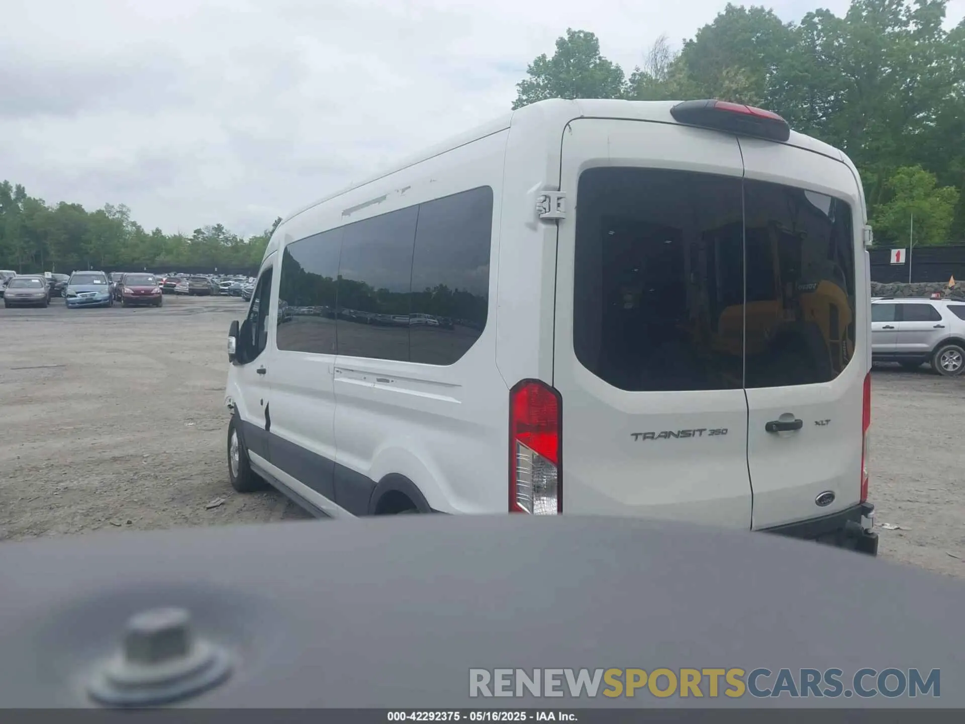 3 Photograph of a damaged car 1FBAX2CG9LKA95093 FORD TRANSIT-350 PASSENGER VAN 2020