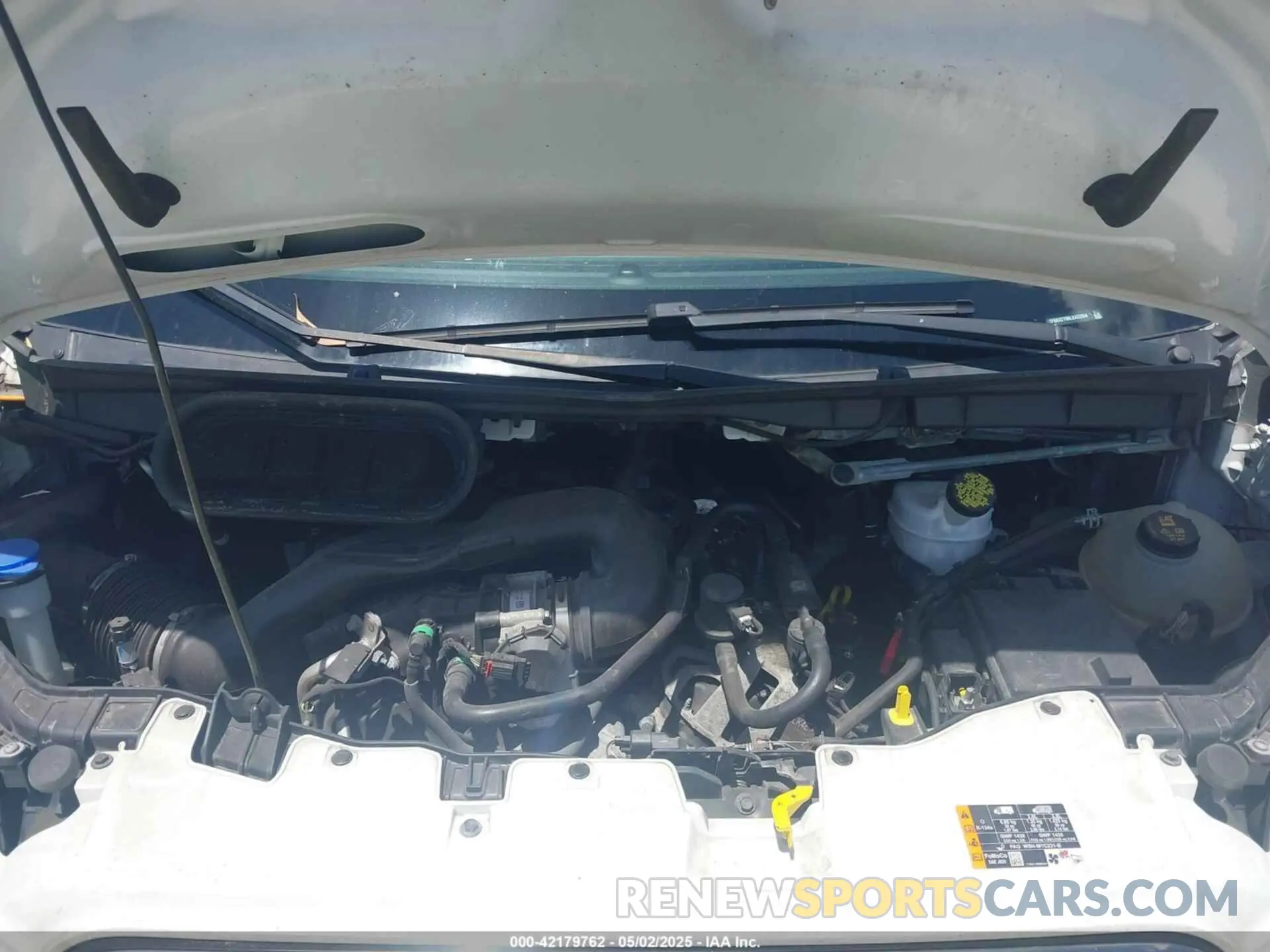 10 Photograph of a damaged car 1FBAX2Y86LKA22944 FORD TRANSIT-350 PASSENGER VAN 2020