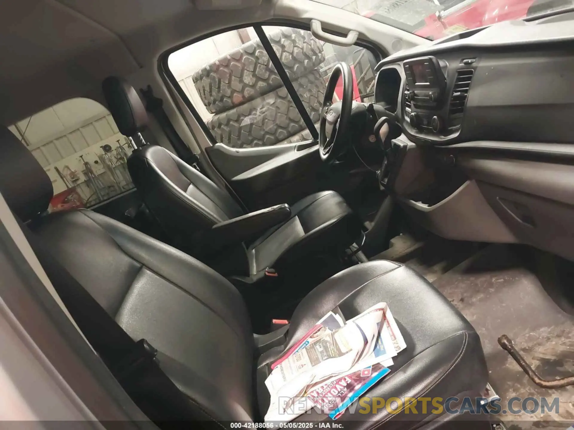 5 Photograph of a damaged car 1FBAX2Y87LKB00485 FORD TRANSIT-350 PASSENGER VAN 2020