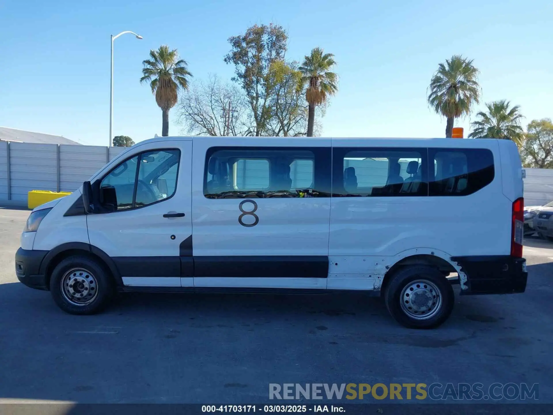 14 Photograph of a damaged car 1FBAX9Y84LKA32123 FORD TRANSIT-350 PASSENGER VAN 2020