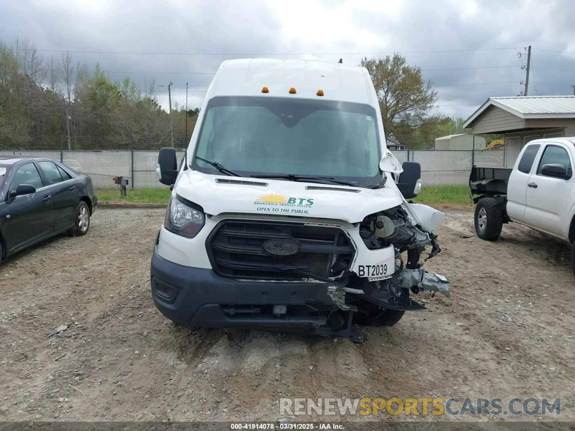 12 Photograph of a damaged car 1FDVU4X82LKA02186 FORD TRANSIT-350 PASSENGER VAN 2020