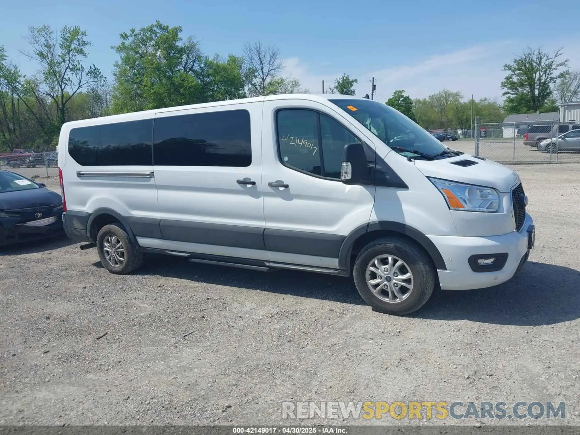 14 Photograph of a damaged car 1FBAX2Y84MKA14973 FORD TRANSIT-350 PASSENGER VAN 2021