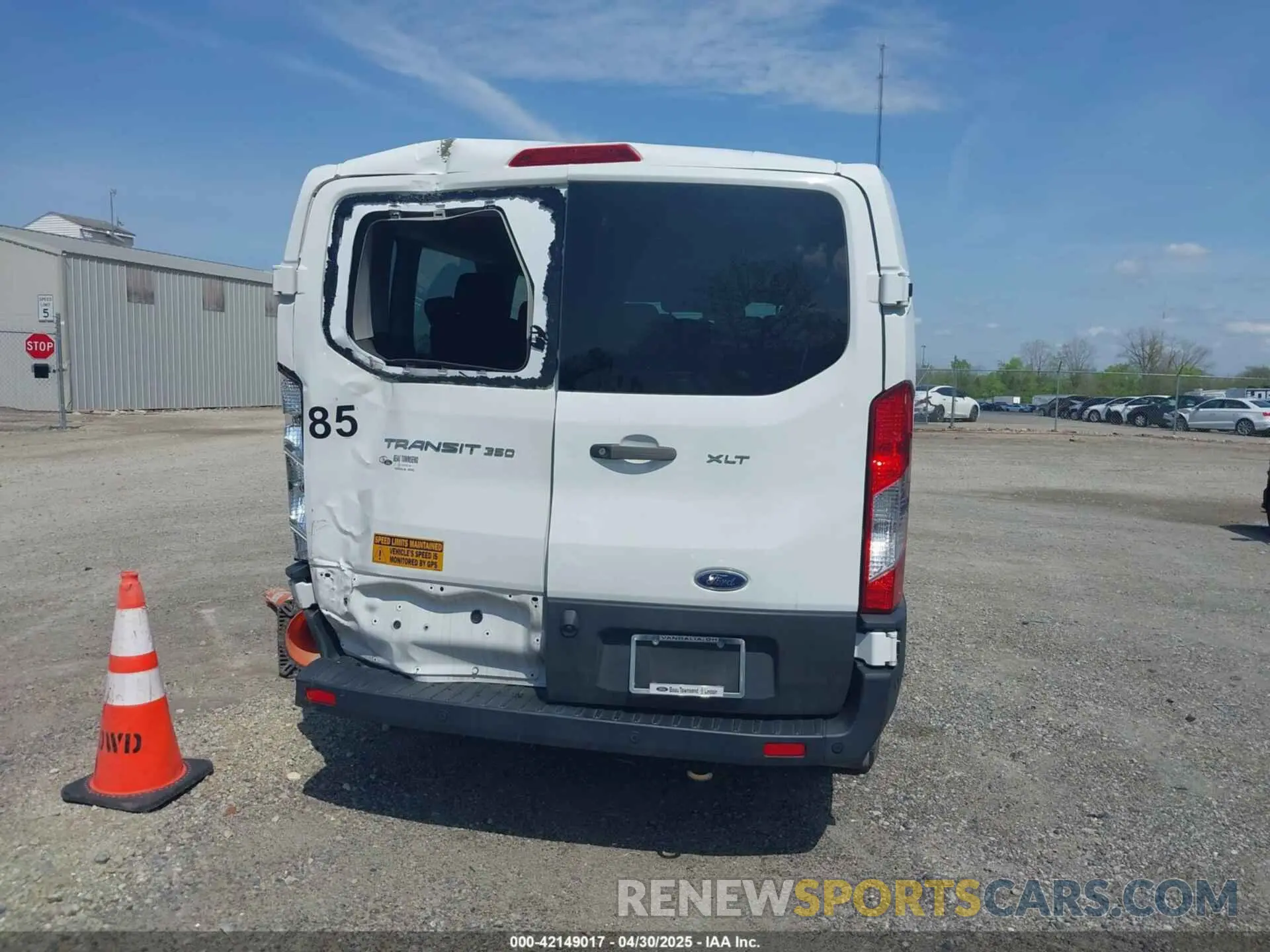 17 Photograph of a damaged car 1FBAX2Y84MKA14973 FORD TRANSIT-350 PASSENGER VAN 2021