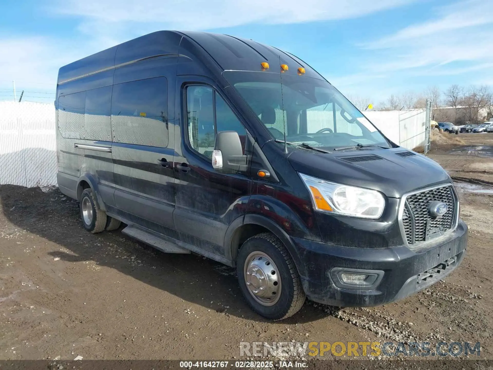 1 Фотография поврежденного автомобиля 1FBVU4X8XMKA33308 FORD TRANSIT-350 PASSENGER VAN 2021