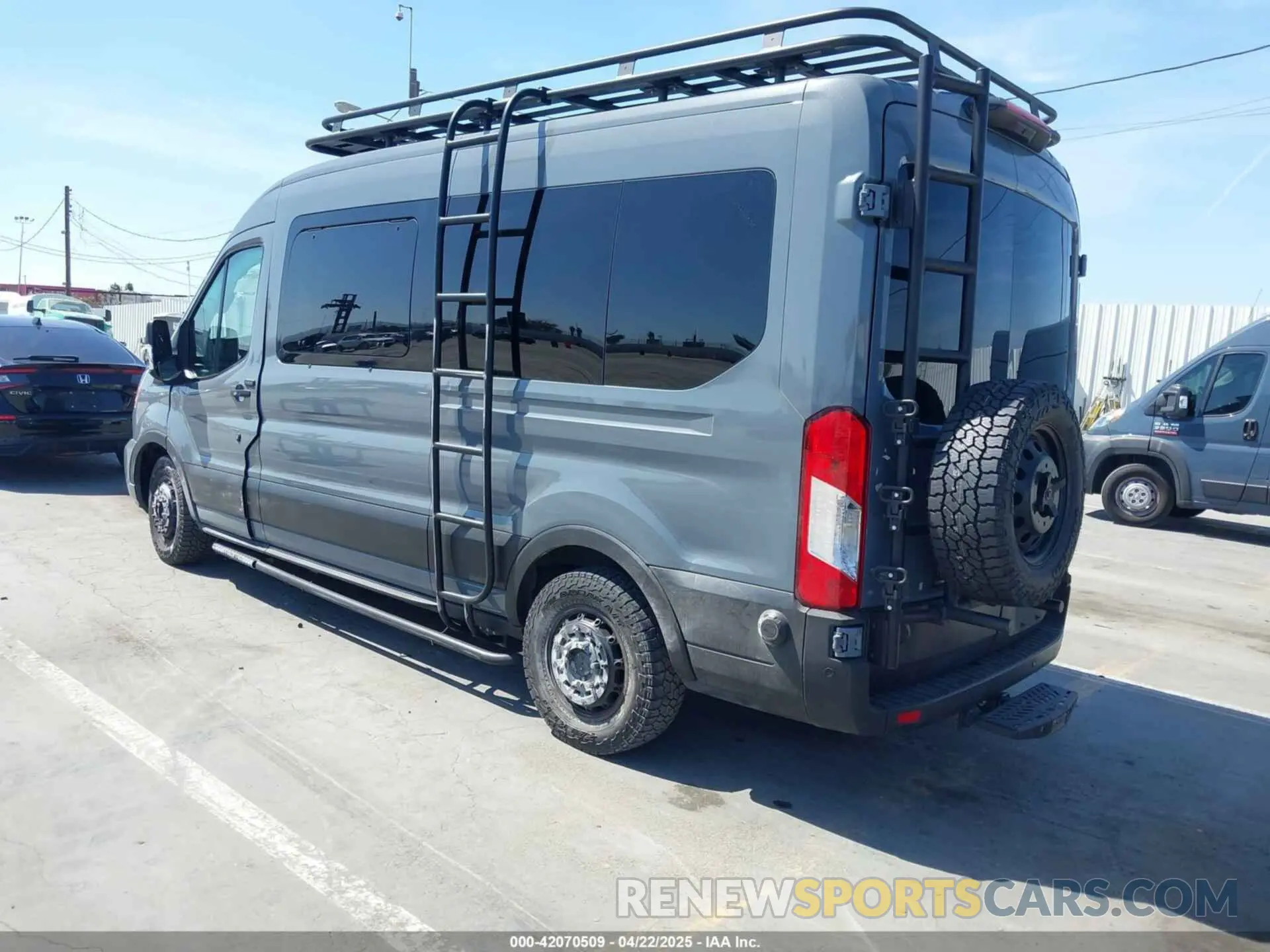3 Фотография поврежденного автомобиля 1FBAX9CG0NKA12310 FORD TRANSIT-350 PASSENGER VAN 2022