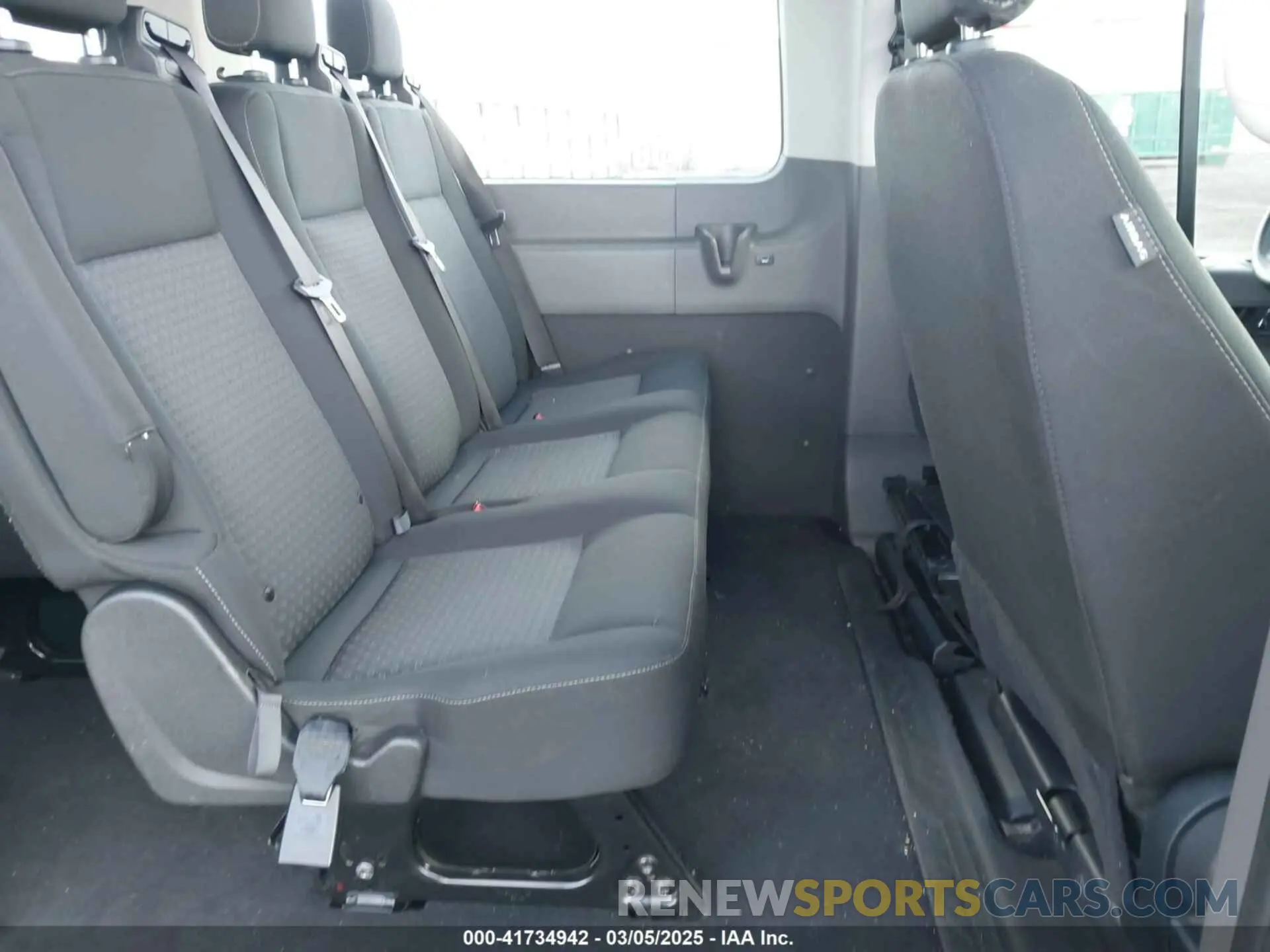 8 Фотография поврежденного автомобиля 1FBAX2C82PKB28840 FORD TRANSIT-350 PASSENGER VAN 2023