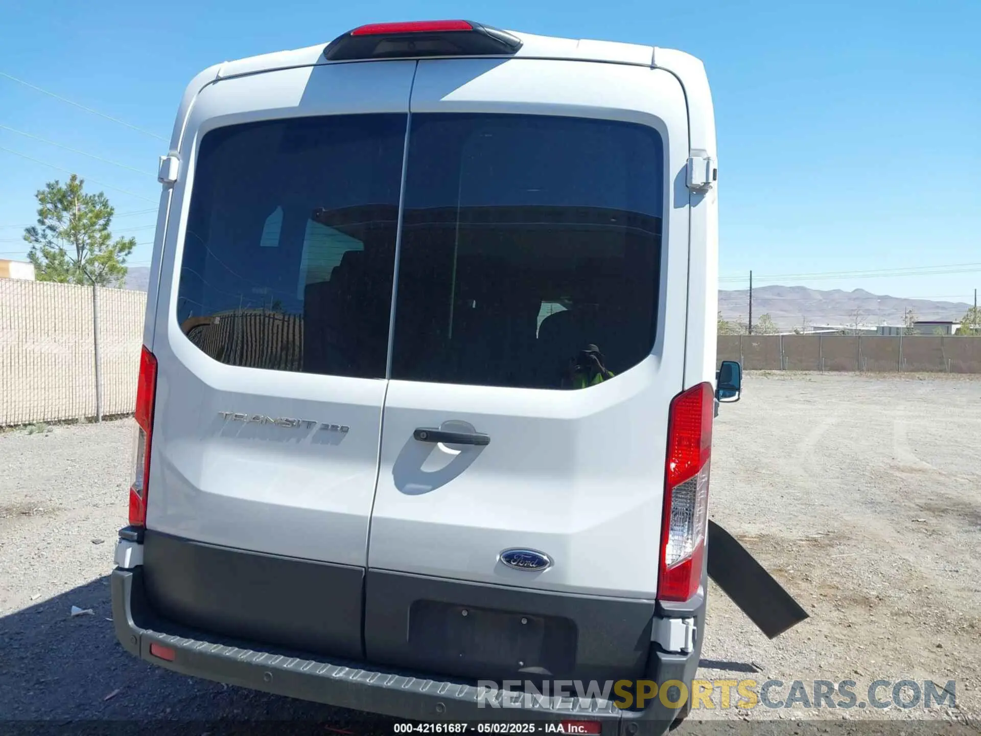 16 Photograph of a damaged car 1FBAX2C88PKC01760 FORD TRANSIT-350 PASSENGER VAN 2023