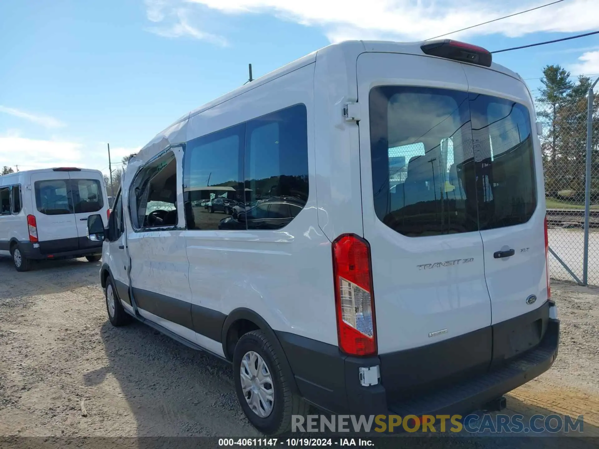 3 Photograph of a damaged car 1FBAX2CG0PKB68650 FORD TRANSIT-350 PASSENGER VAN 2023