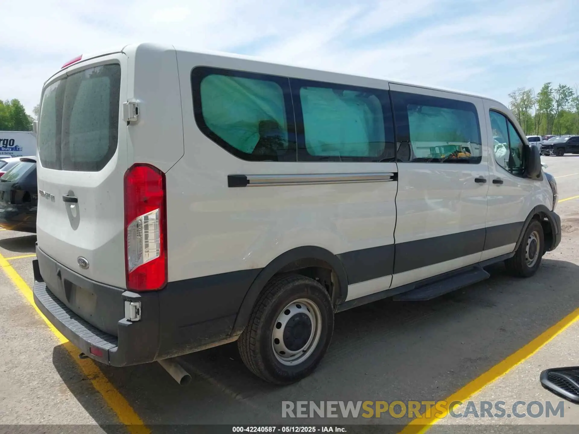 4 Фотография поврежденного автомобиля 1FBAX2Y82PKA55722 FORD TRANSIT-350 PASSENGER VAN 2023