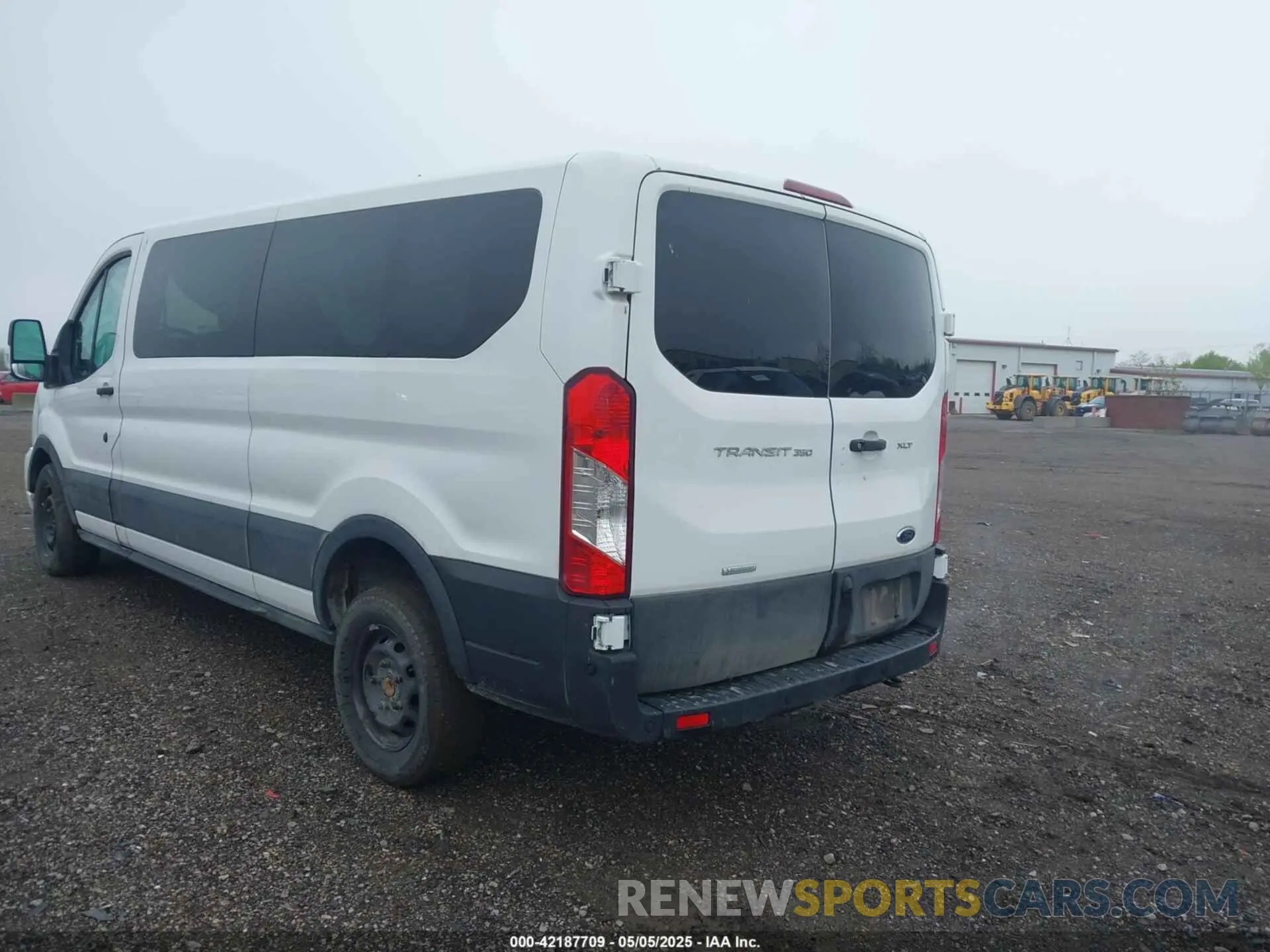 3 Photograph of a damaged car 1FBAX2YG1PKA92302 FORD TRANSIT-350 PASSENGER VAN 2023
