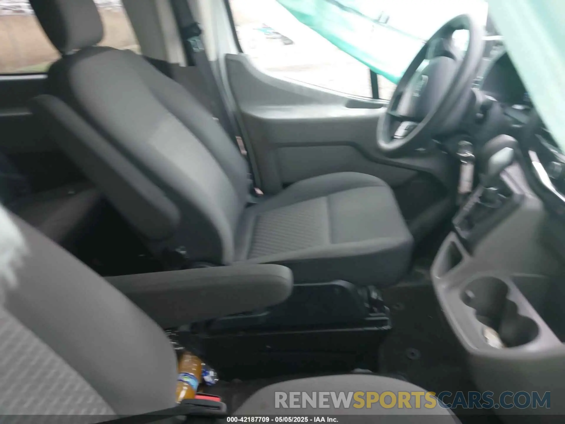 5 Photograph of a damaged car 1FBAX2YG1PKA92302 FORD TRANSIT-350 PASSENGER VAN 2023