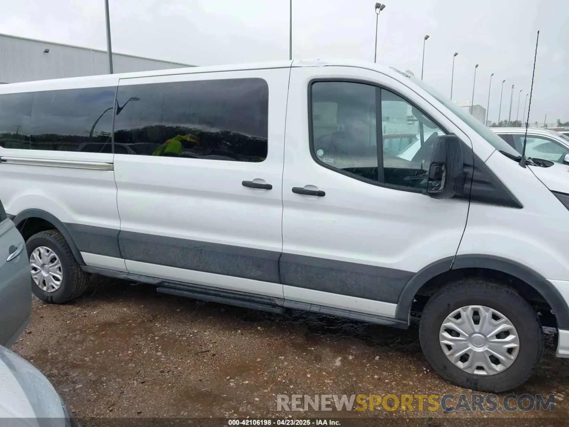 13 Photograph of a damaged car 1FBAX2YG2PKA91028 FORD TRANSIT-350 PASSENGER VAN 2023