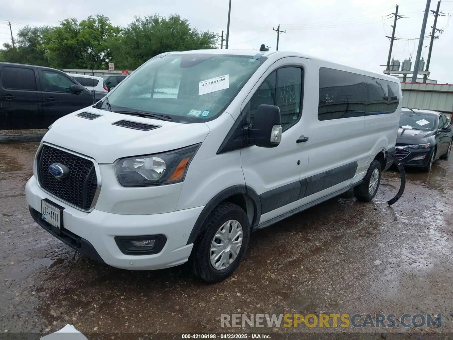2 Photograph of a damaged car 1FBAX2YG2PKA91028 FORD TRANSIT-350 PASSENGER VAN 2023