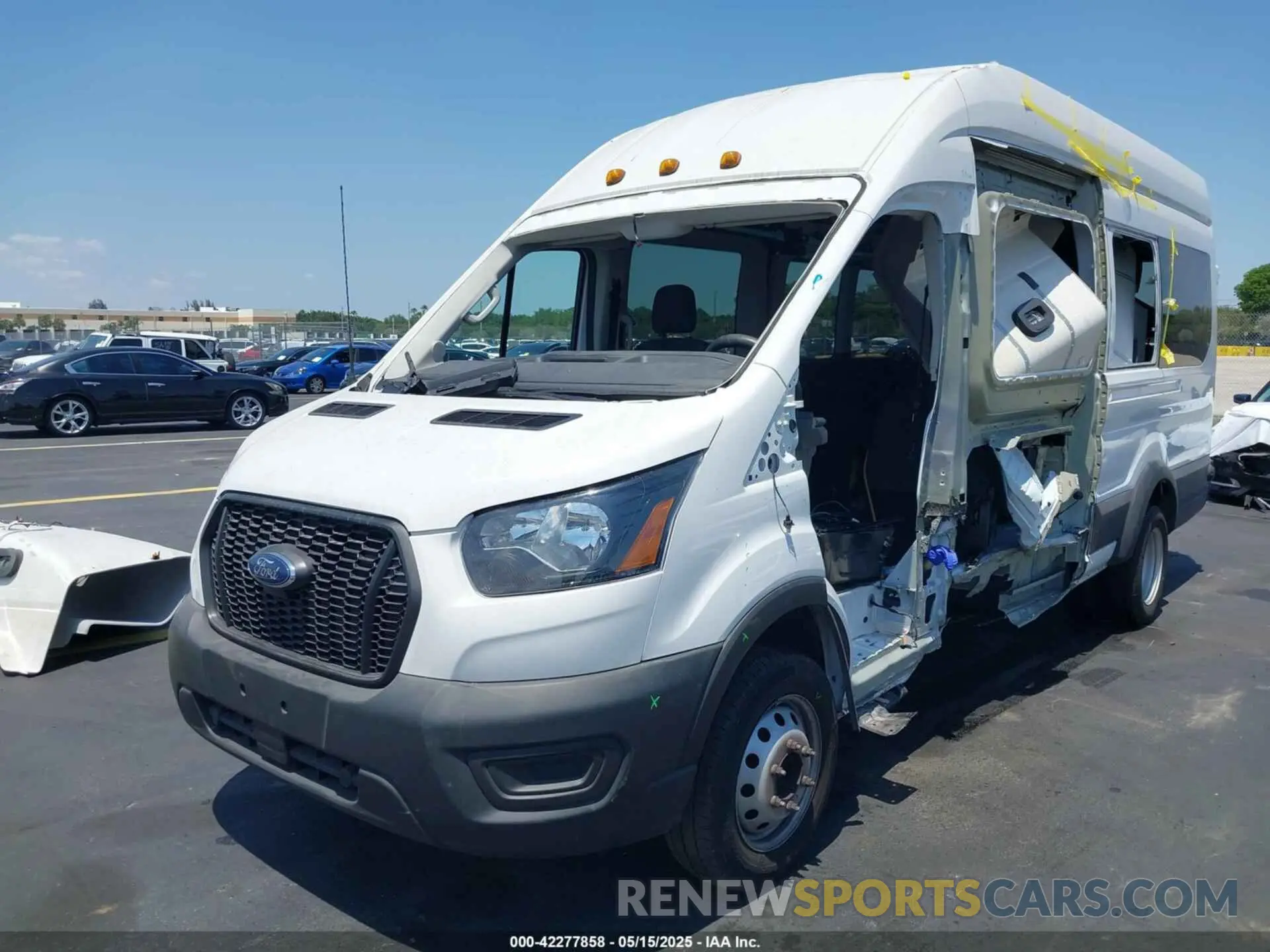6 Фотография поврежденного автомобиля 1FBVU4X83PKB84849 FORD TRANSIT-350 PASSENGER VAN 2023