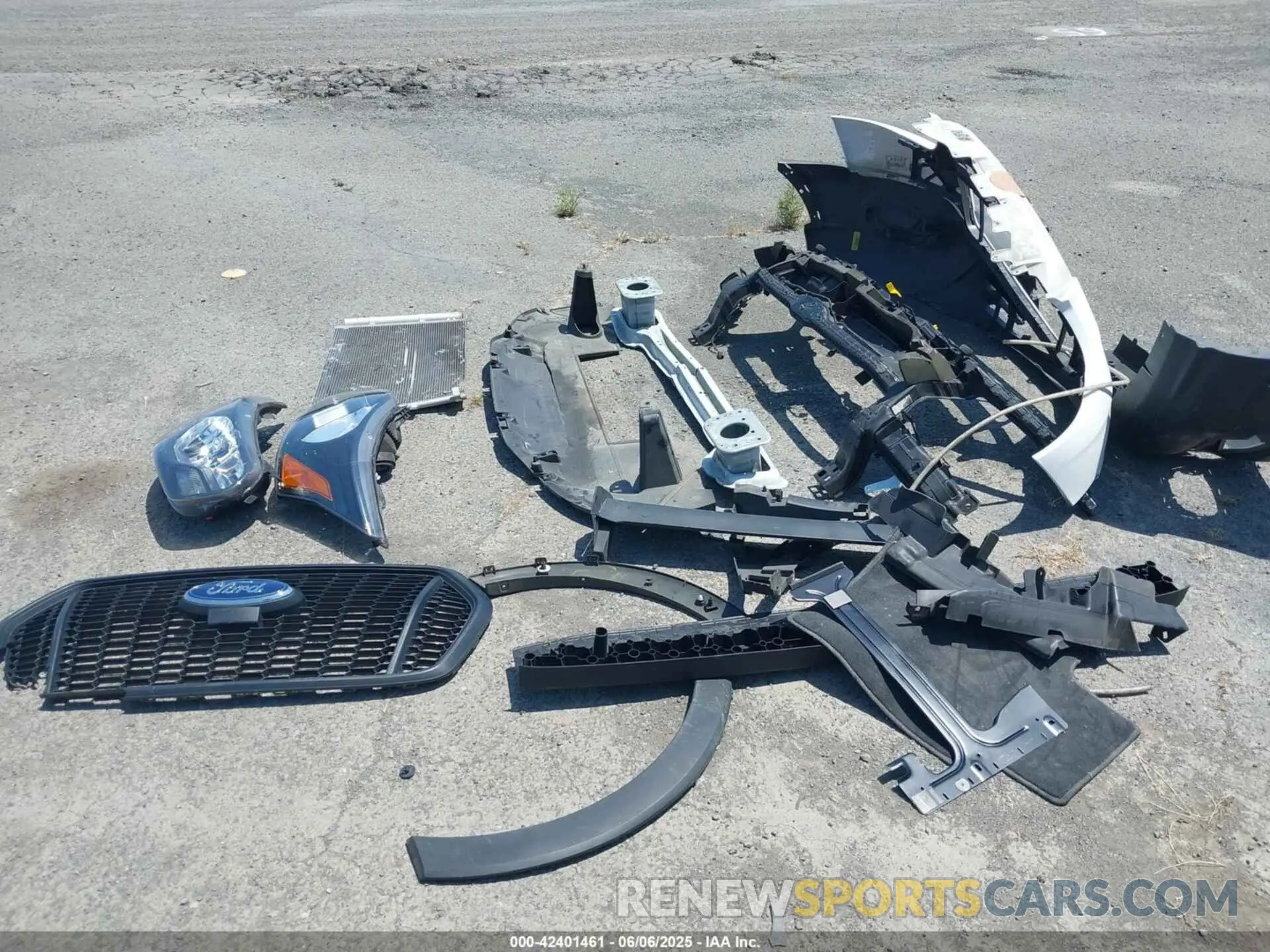 12 Photograph of a damaged car 1FBVU4X86PKB82738 FORD TRANSIT-350 PASSENGER VAN 2023